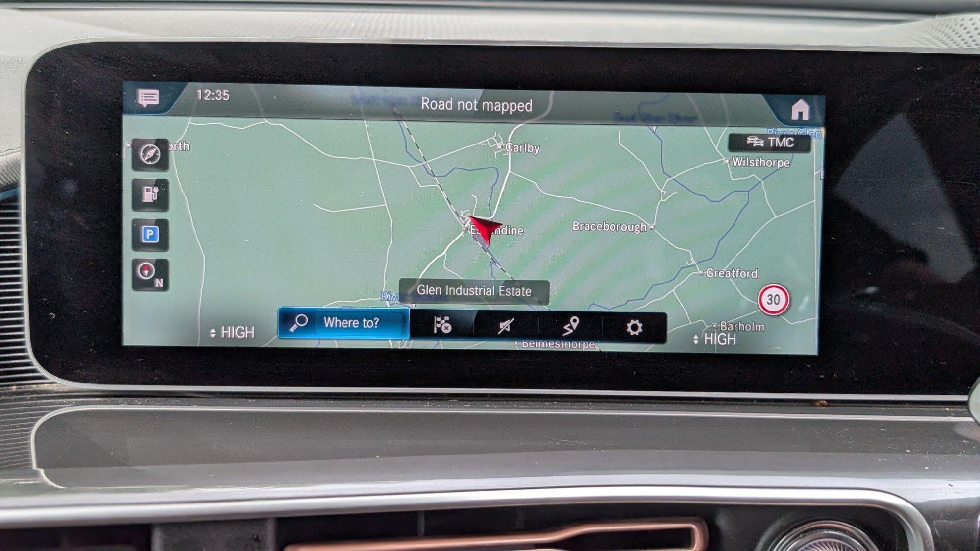 Mercedes-Benz EQC view 19
