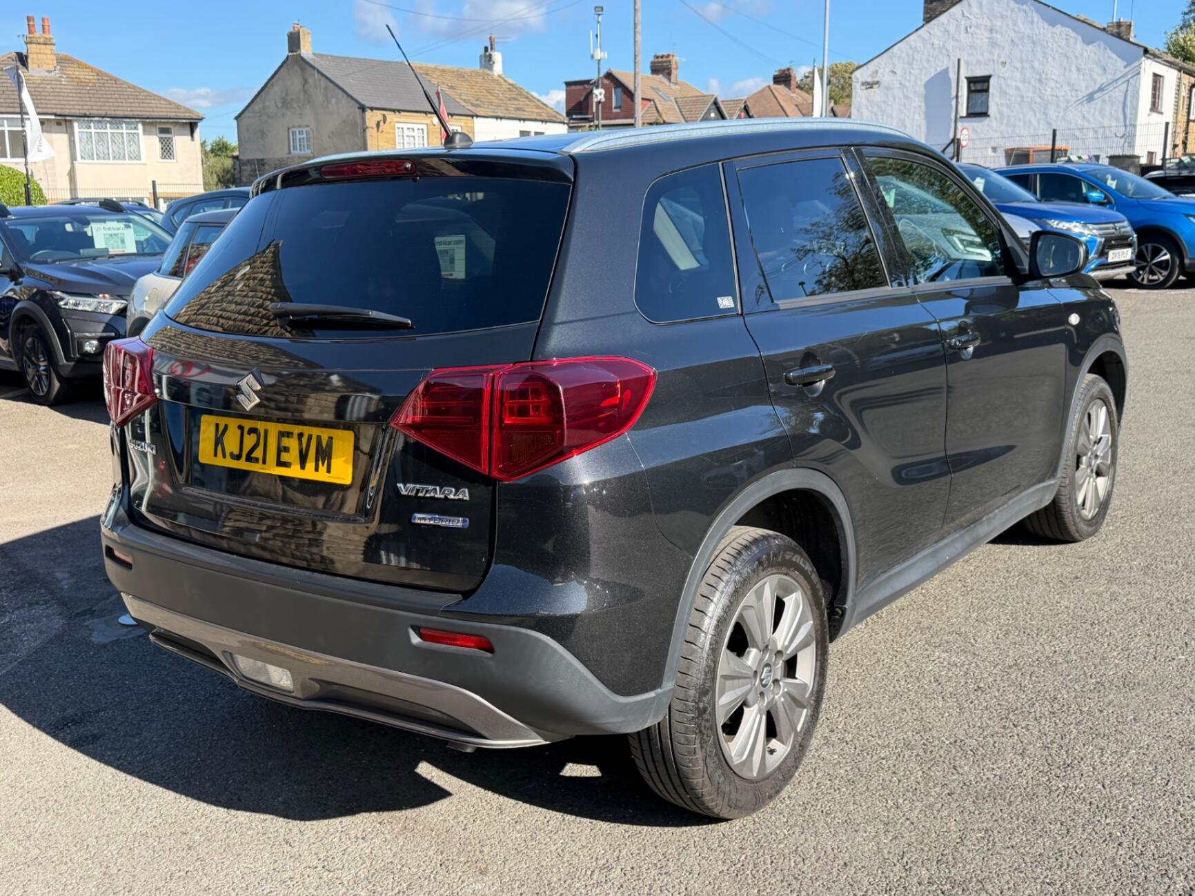 Suzuki Vitara view 6