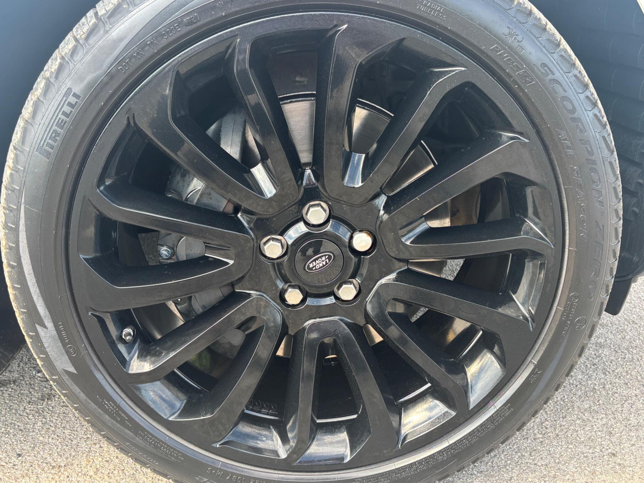 Land Rover Range Rover view 33