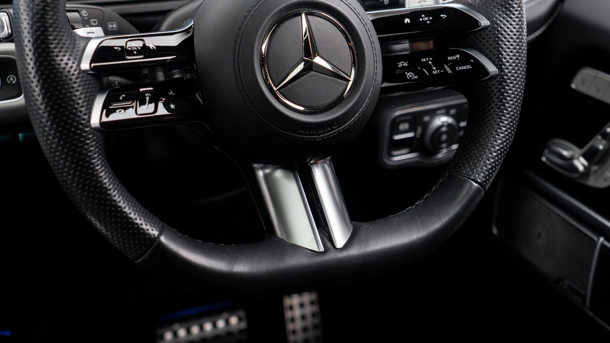 Mercedes-Benz G Class view 26