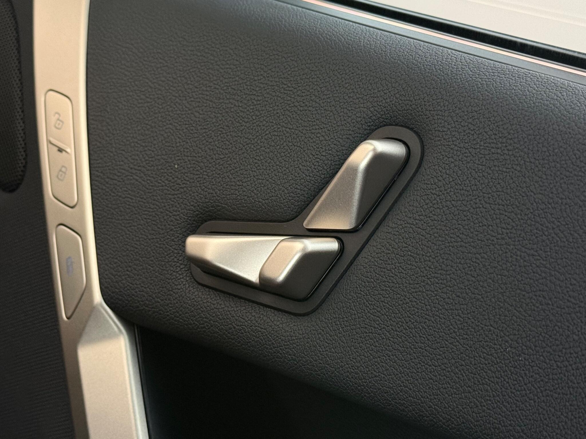 BMW Ix view 27