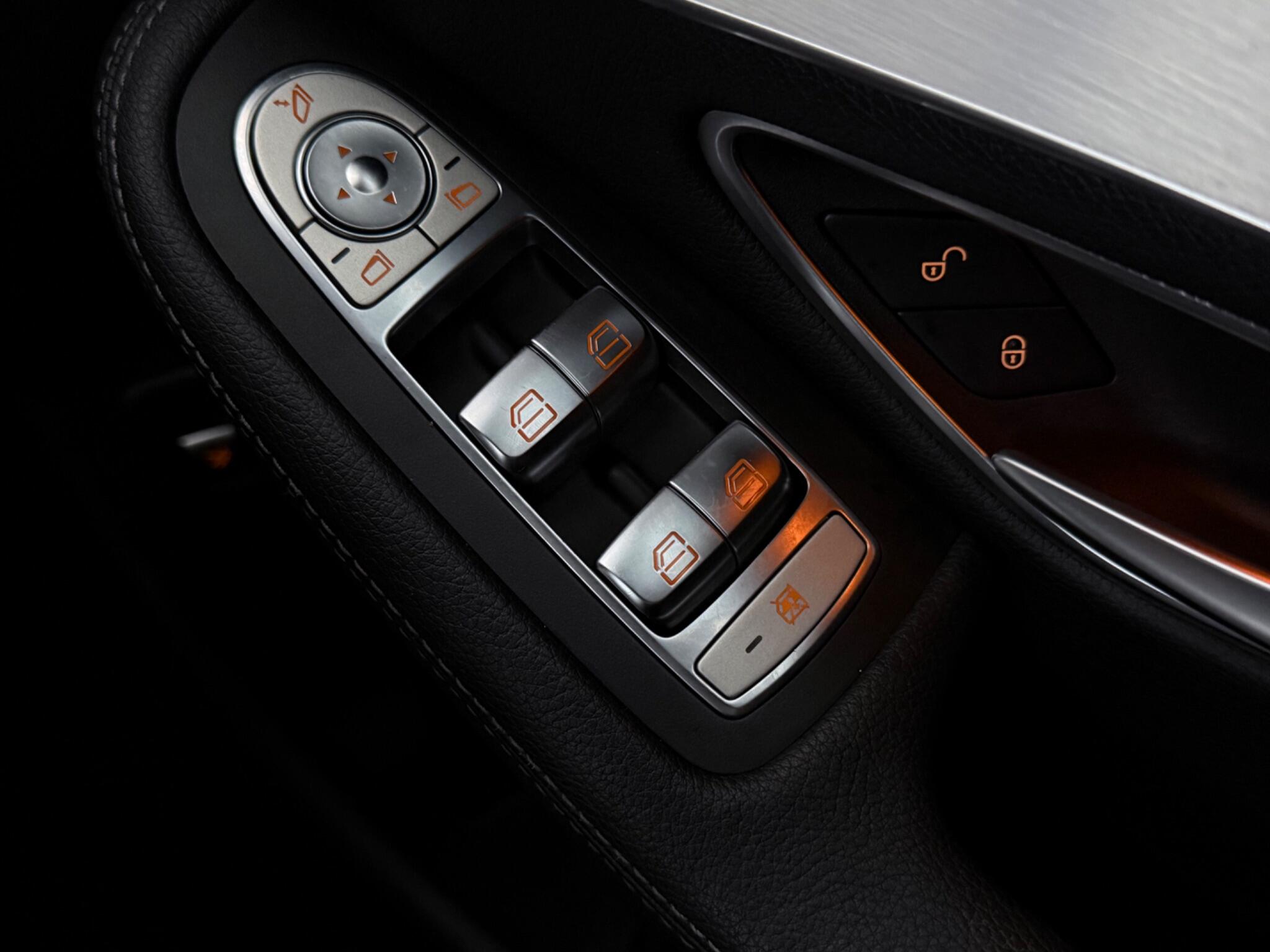 Mercedes-Benz GLC view 20