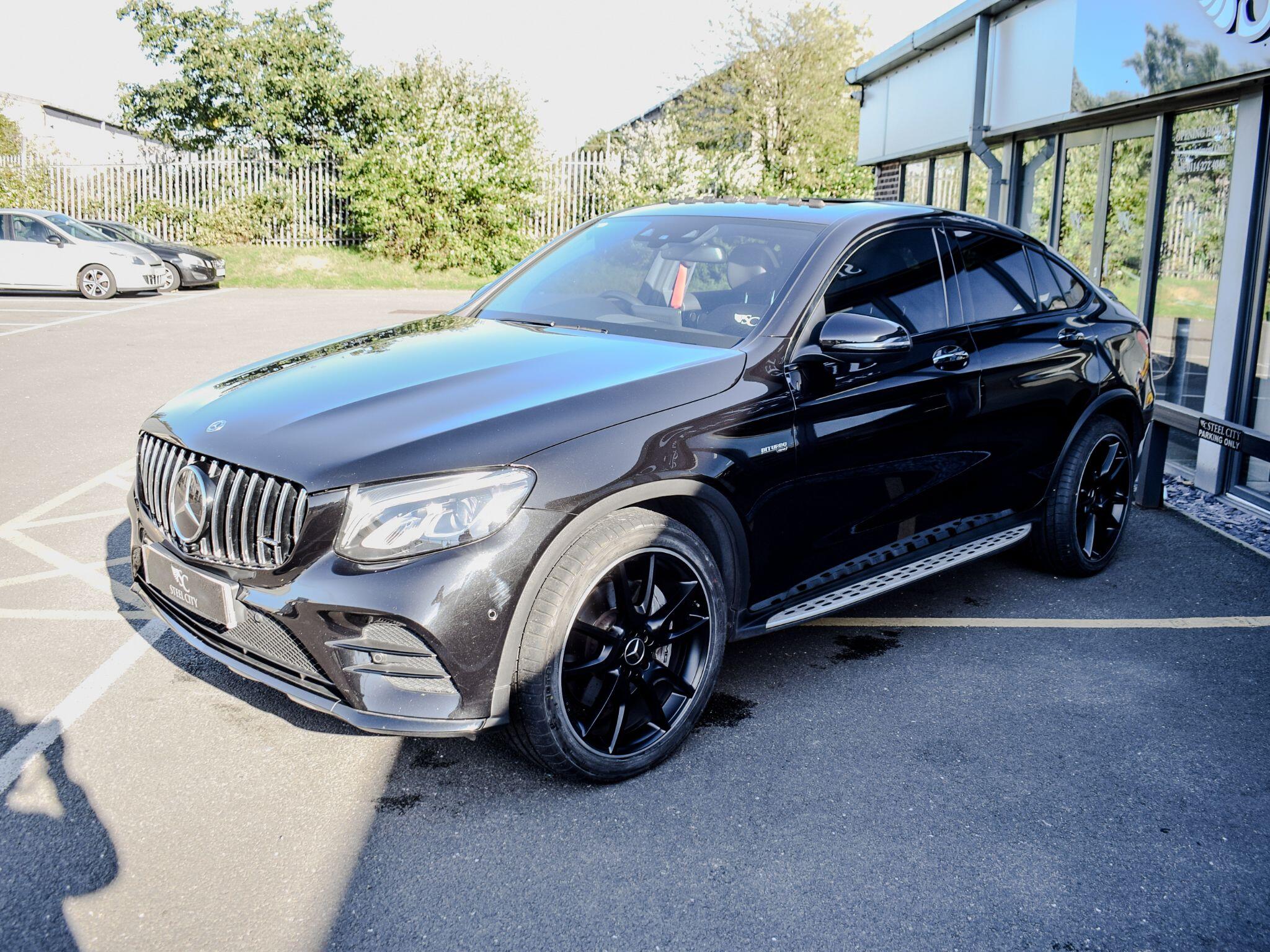 Mercedes-Benz GLC view 9