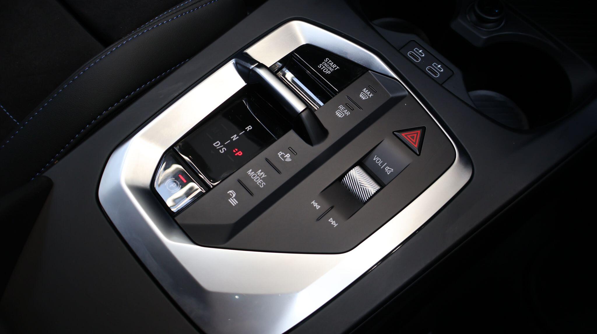 BMW 1 Series view 9