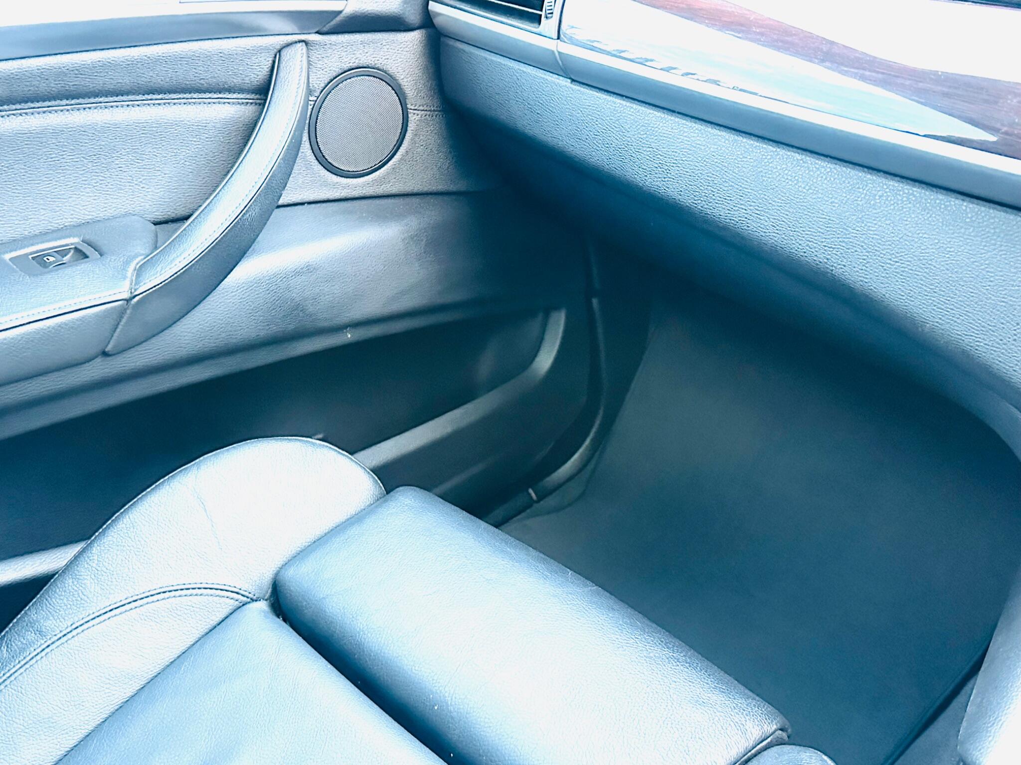 BMW X6 view 54