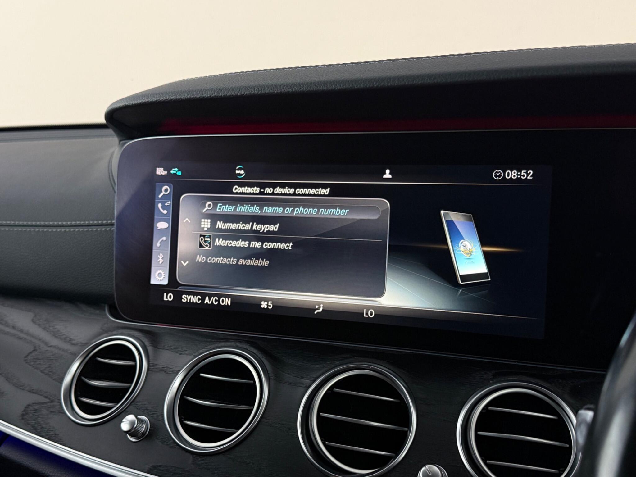 Mercedes-Benz E-Class view 29