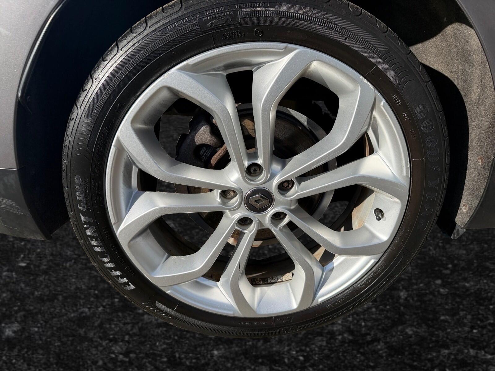 Renault Grand Scenic view 12