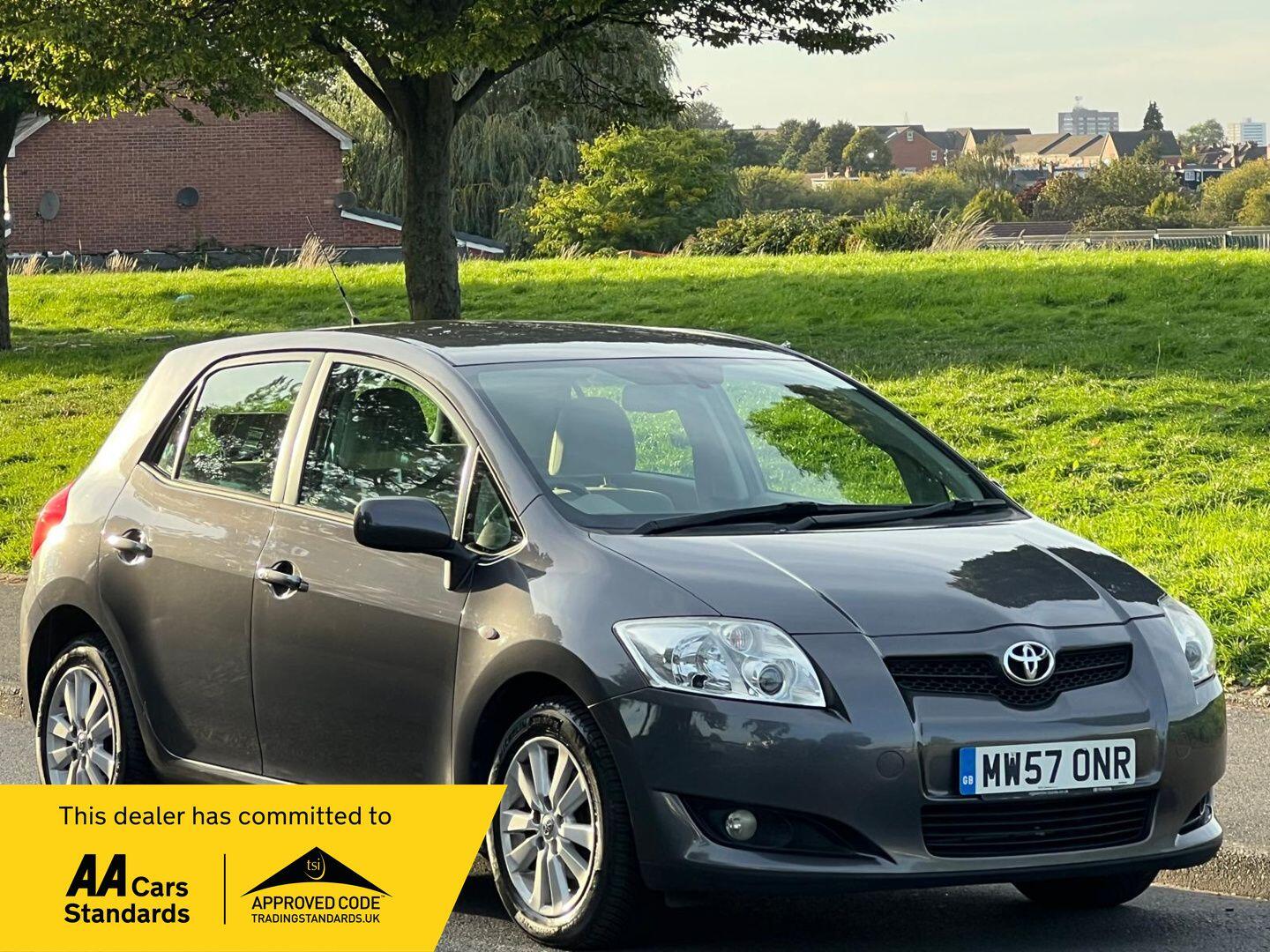 2008 Toyota Auris in Grey for sale