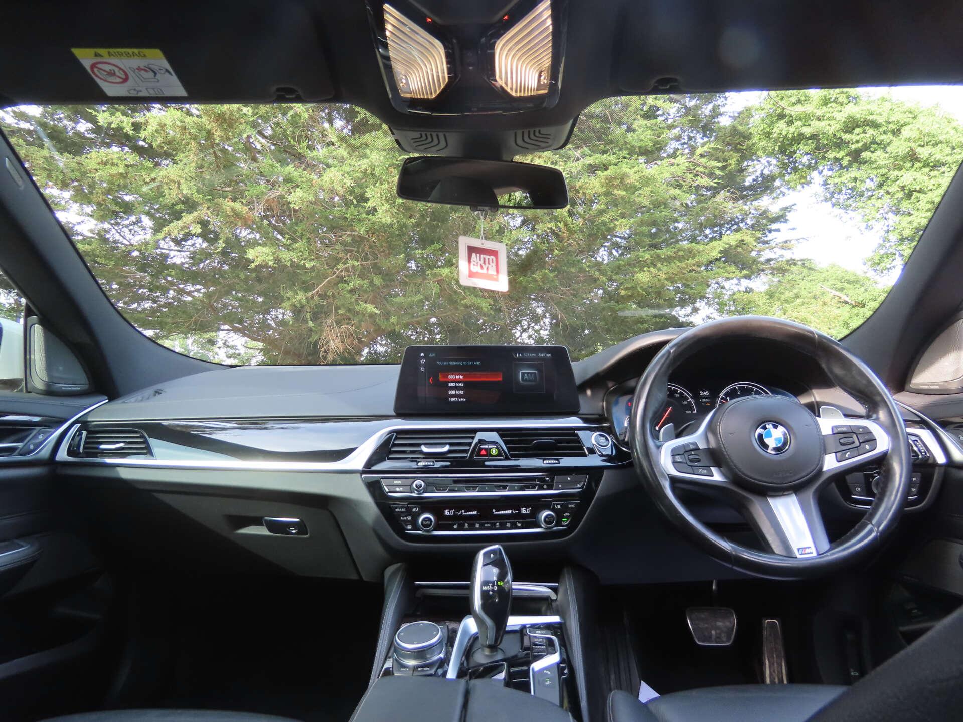 BMW 6 Series view 7