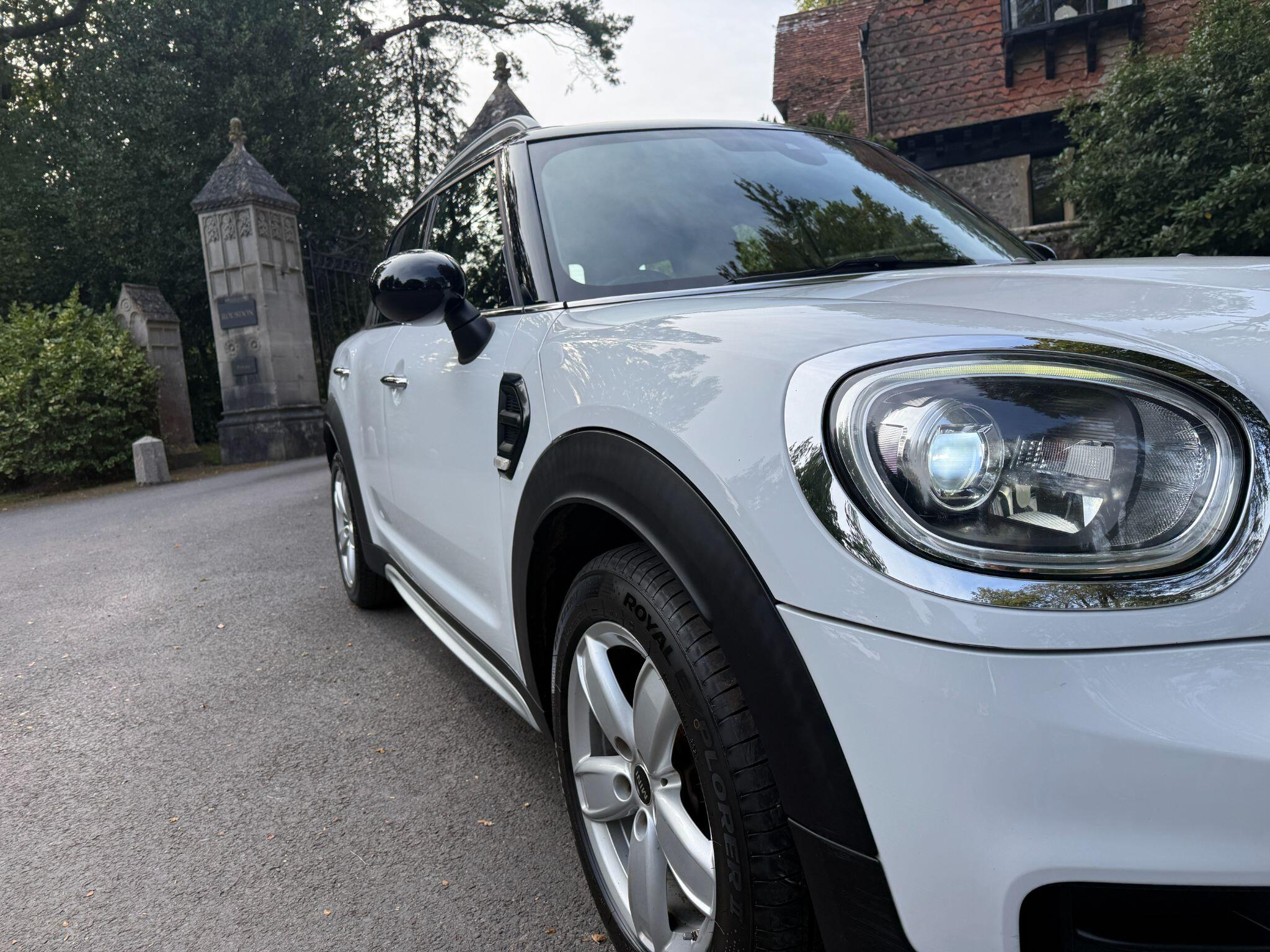 Mini Countryman view 20