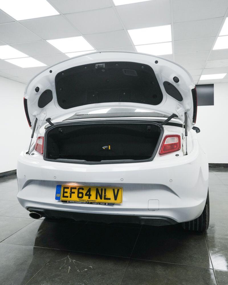Vauxhall Cascada view 9