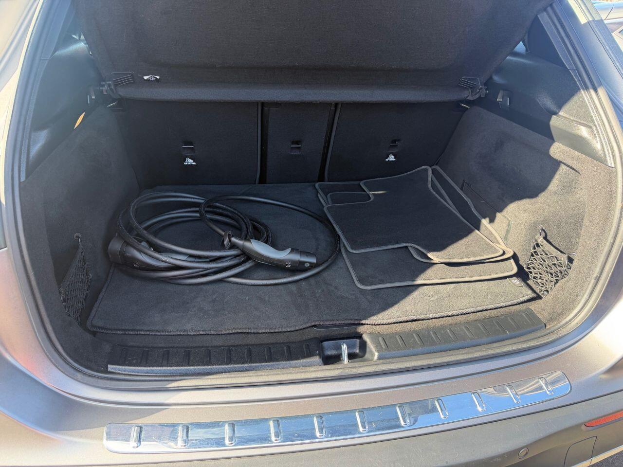 Mercedes-Benz Eqa view 25