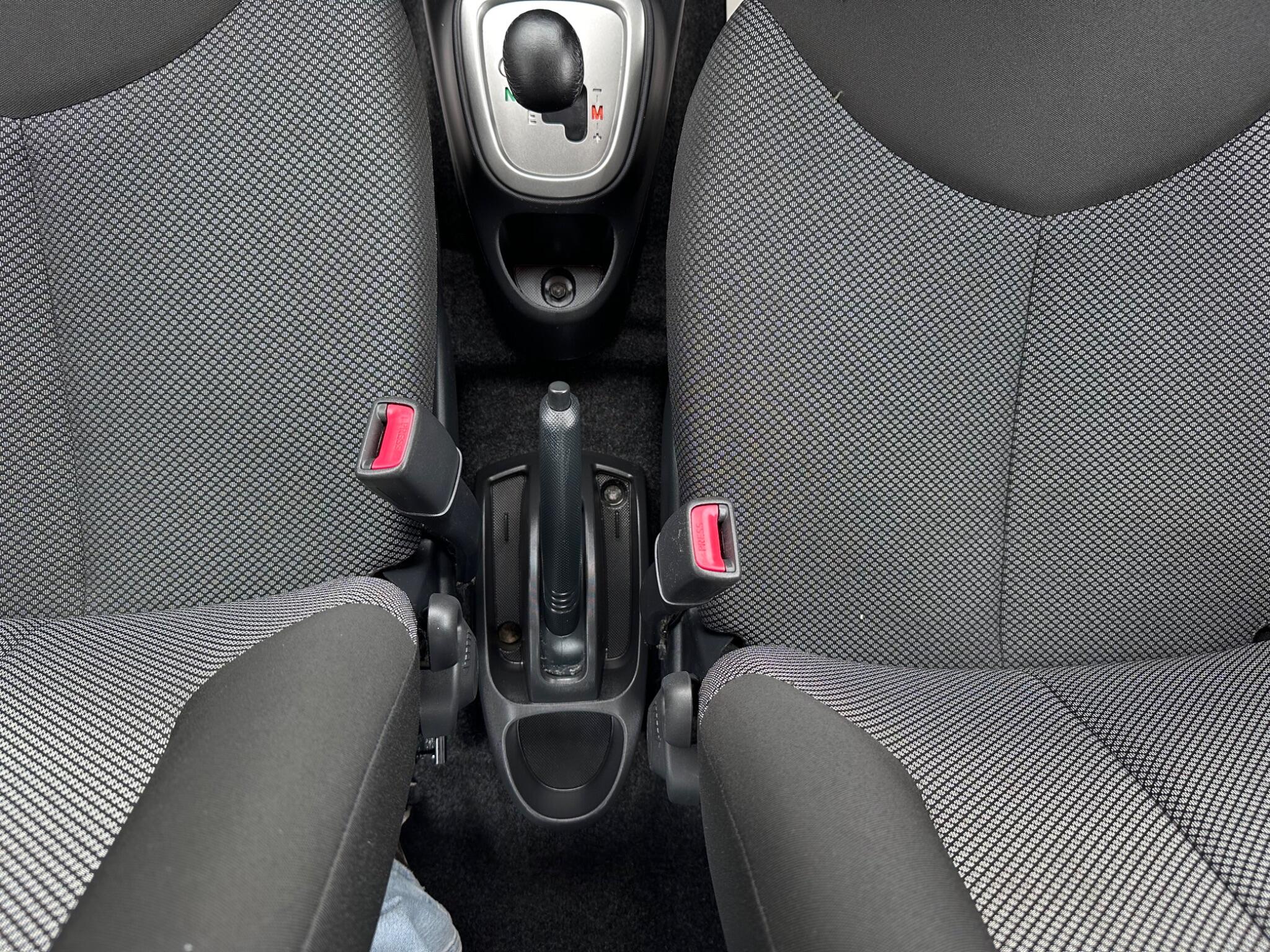 Toyota Aygo view 40