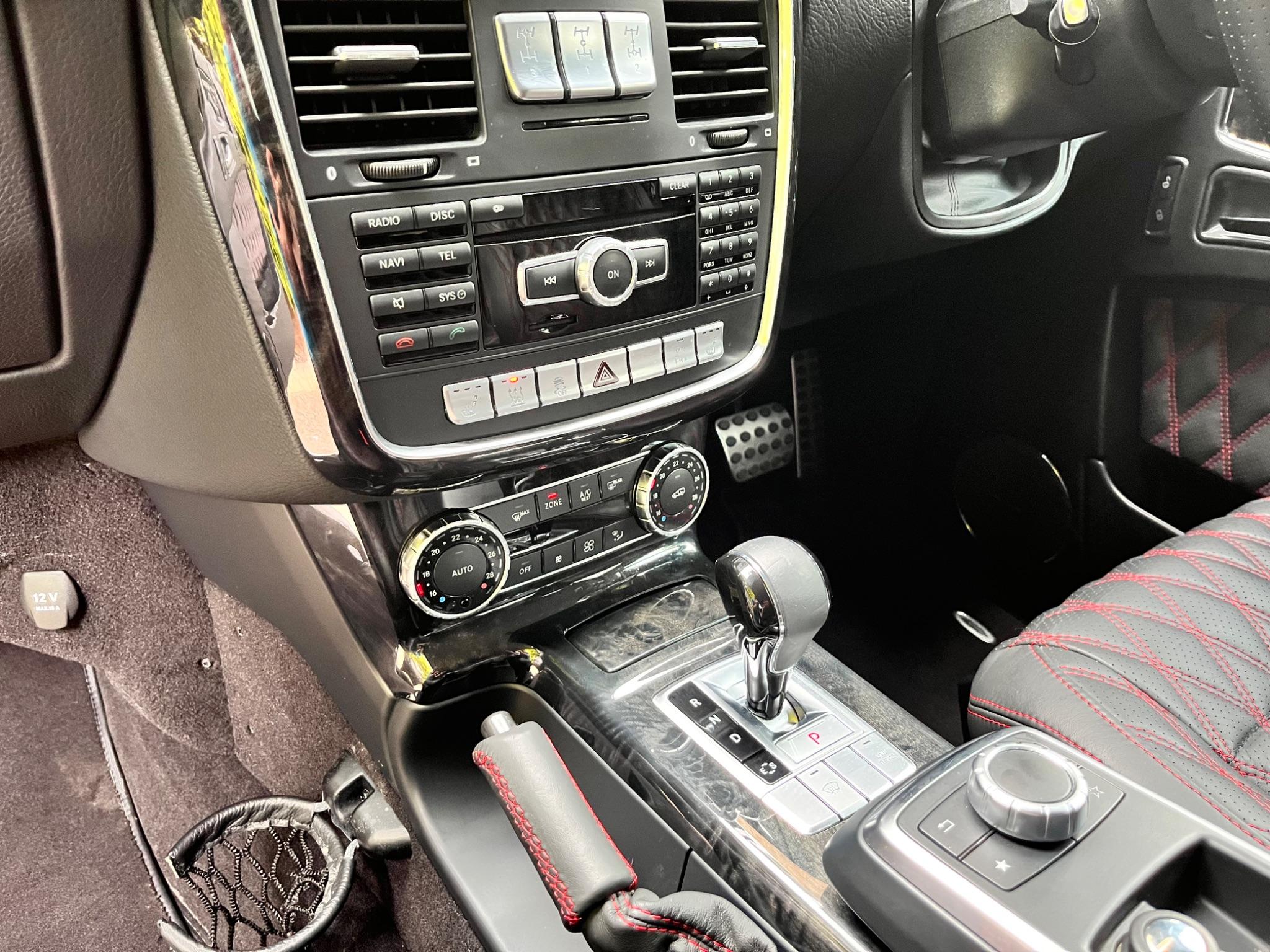 Mercedes-Benz G-Class view 43
