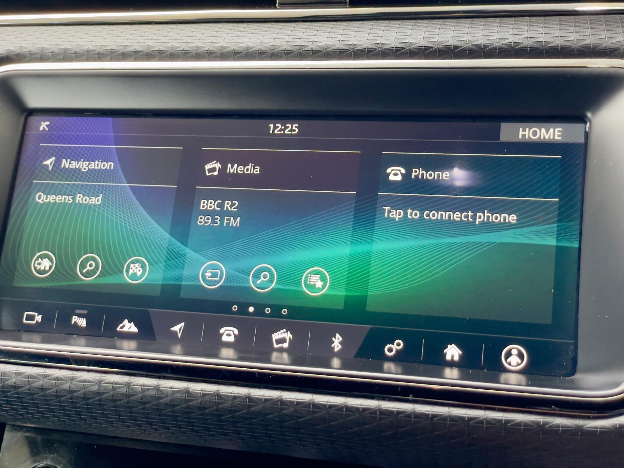 Land Rover Range Rover Evoque view 58