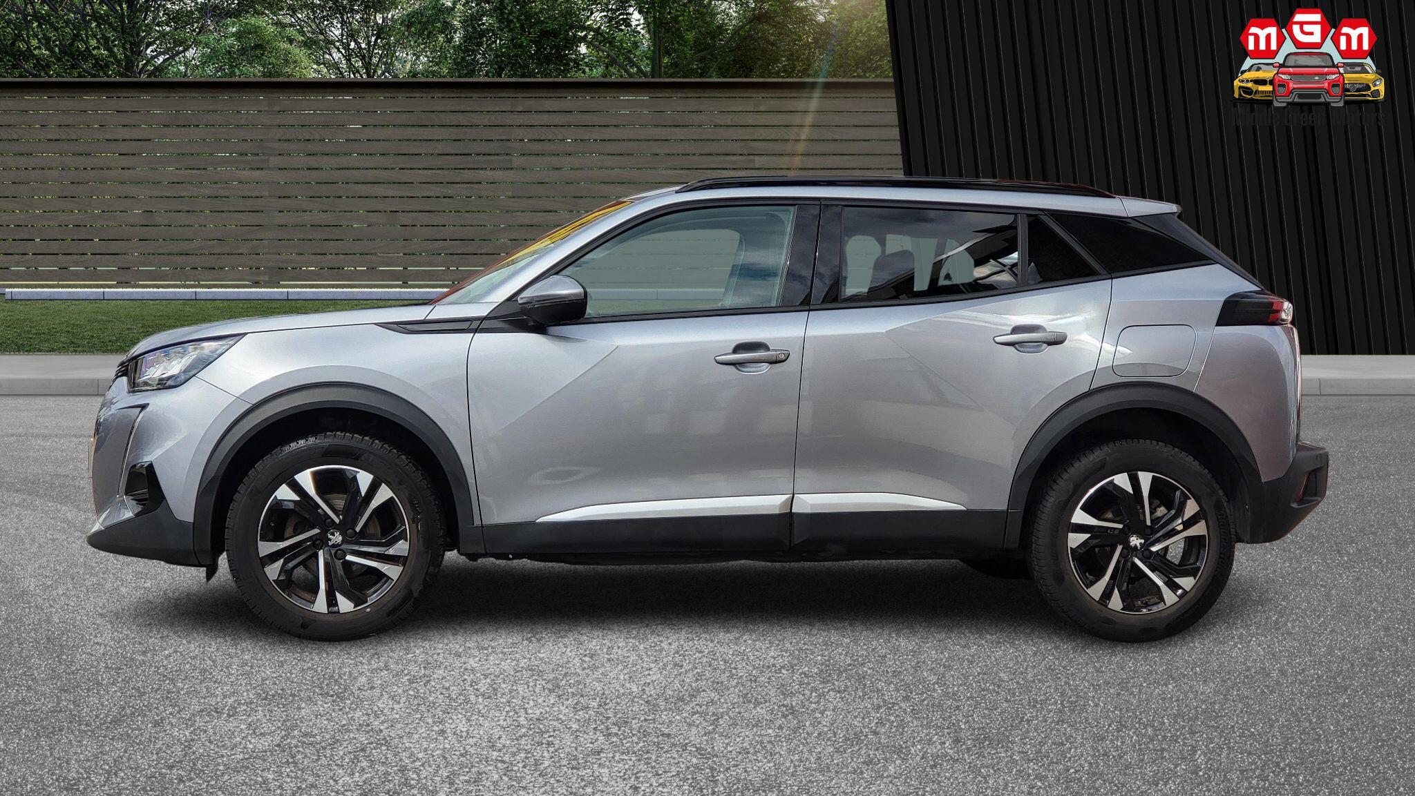 Peugeot 2008 view 8