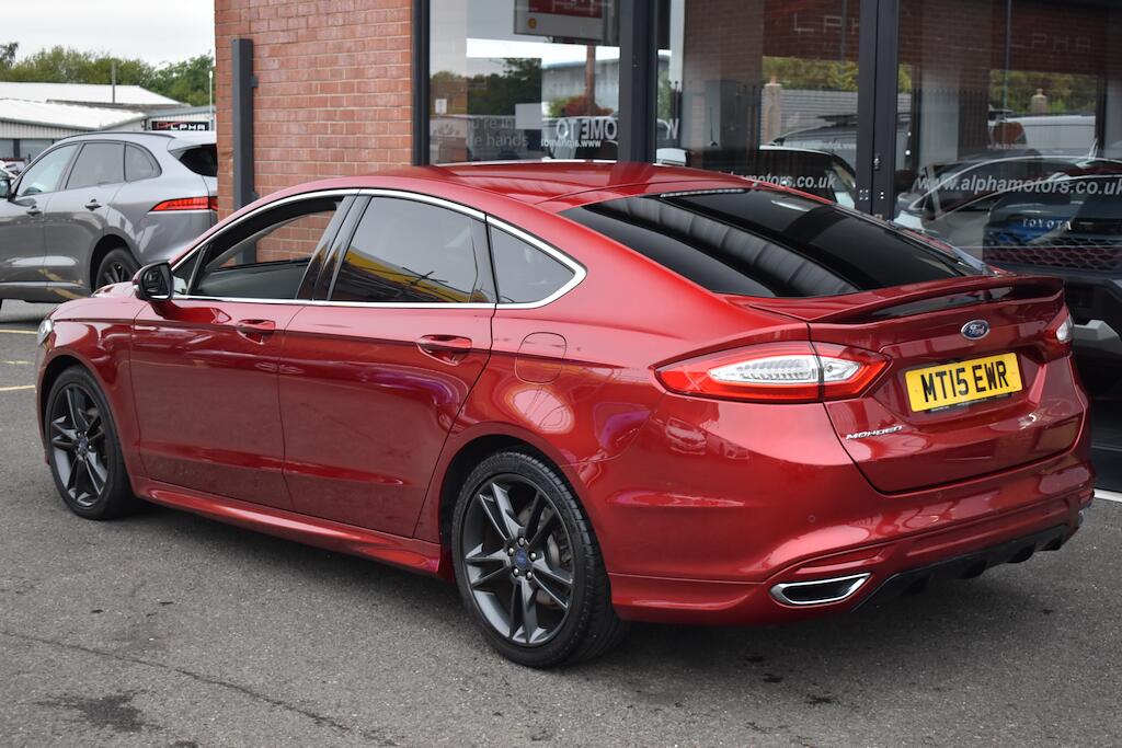 Ford Mondeo view 20
