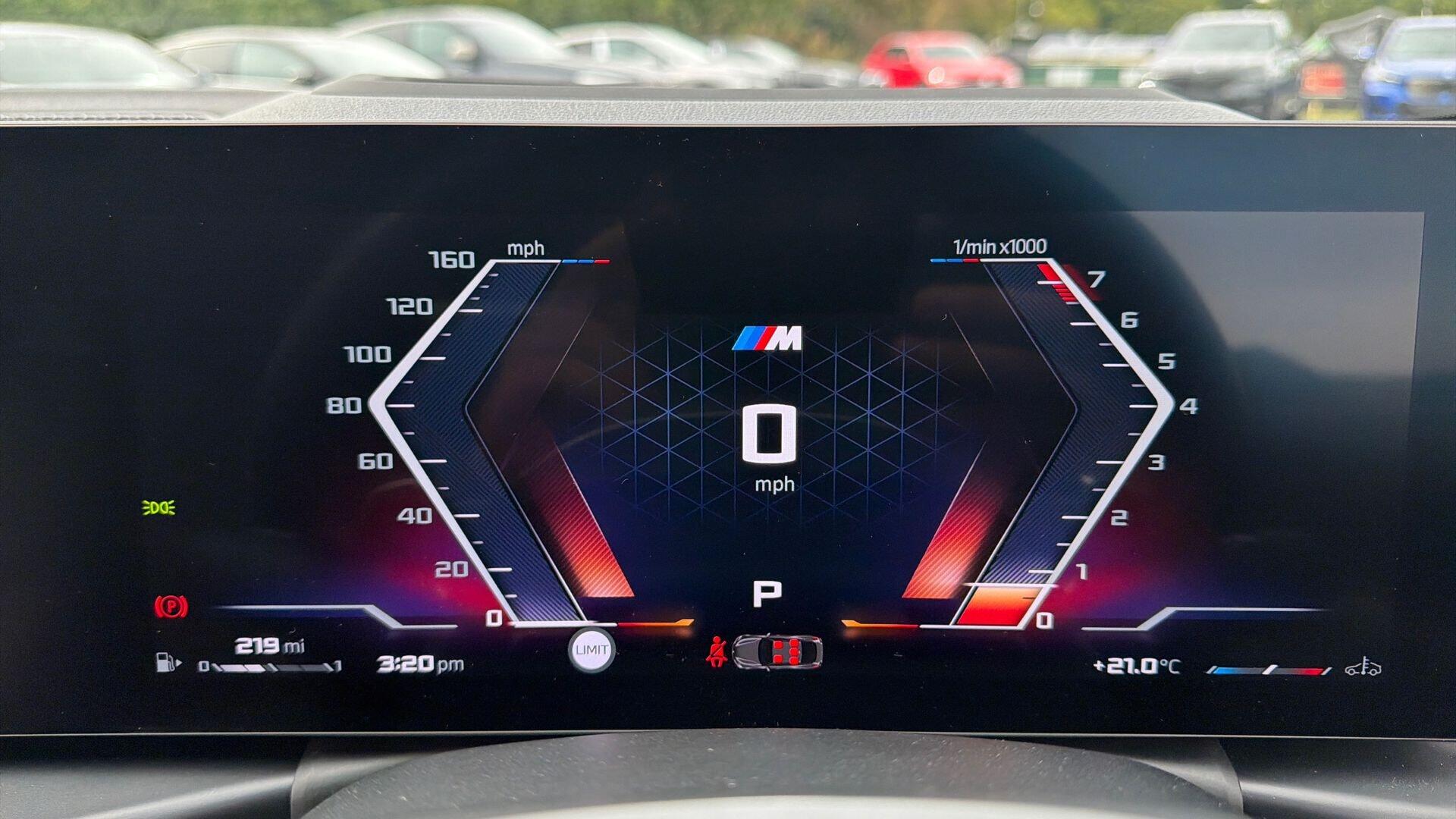 BMW 4 Series view 9