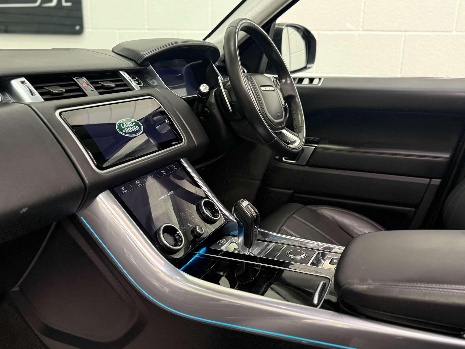 Land Rover Range Rover Sport view 16