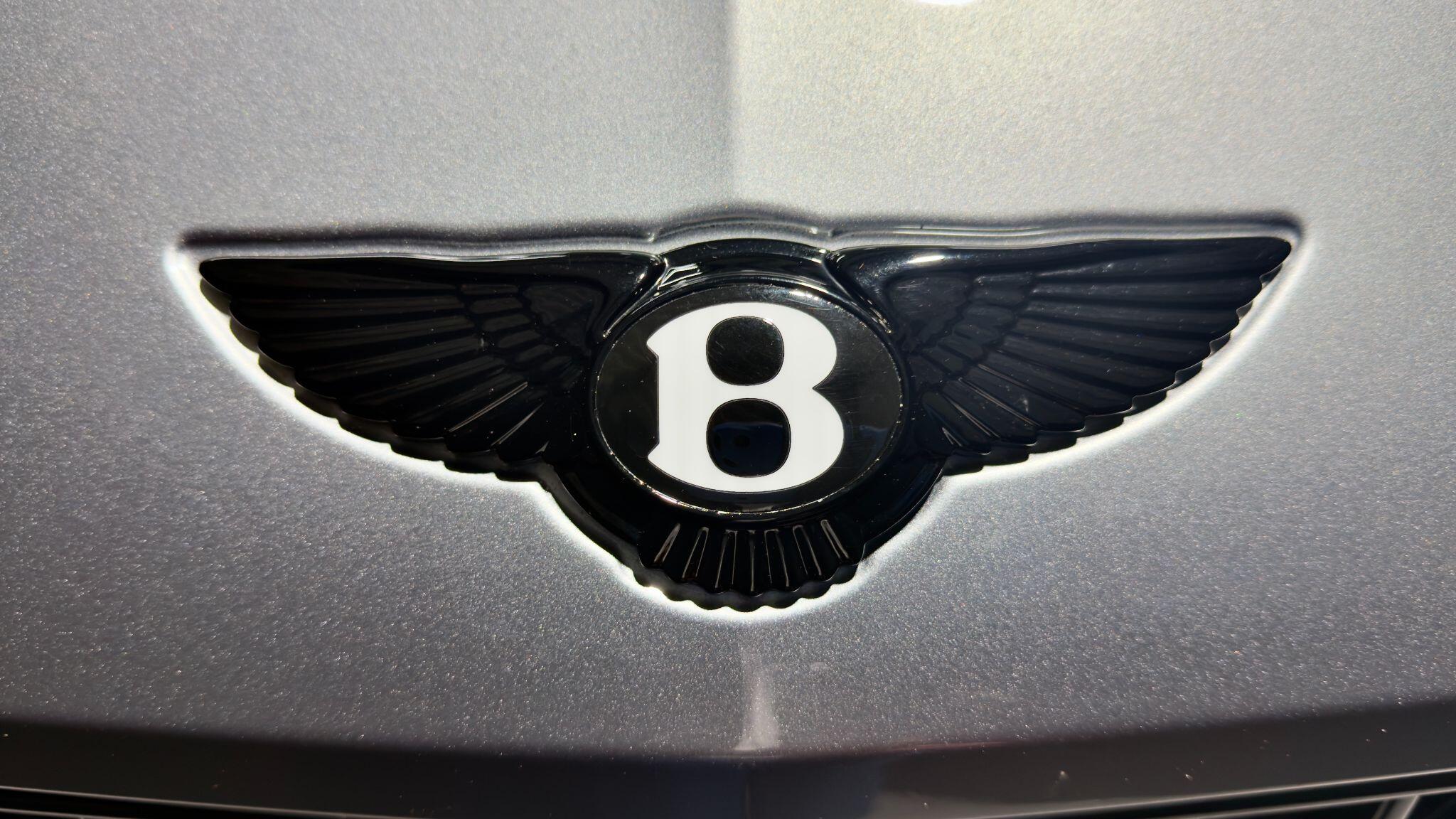 Bentley Bentayga view 48