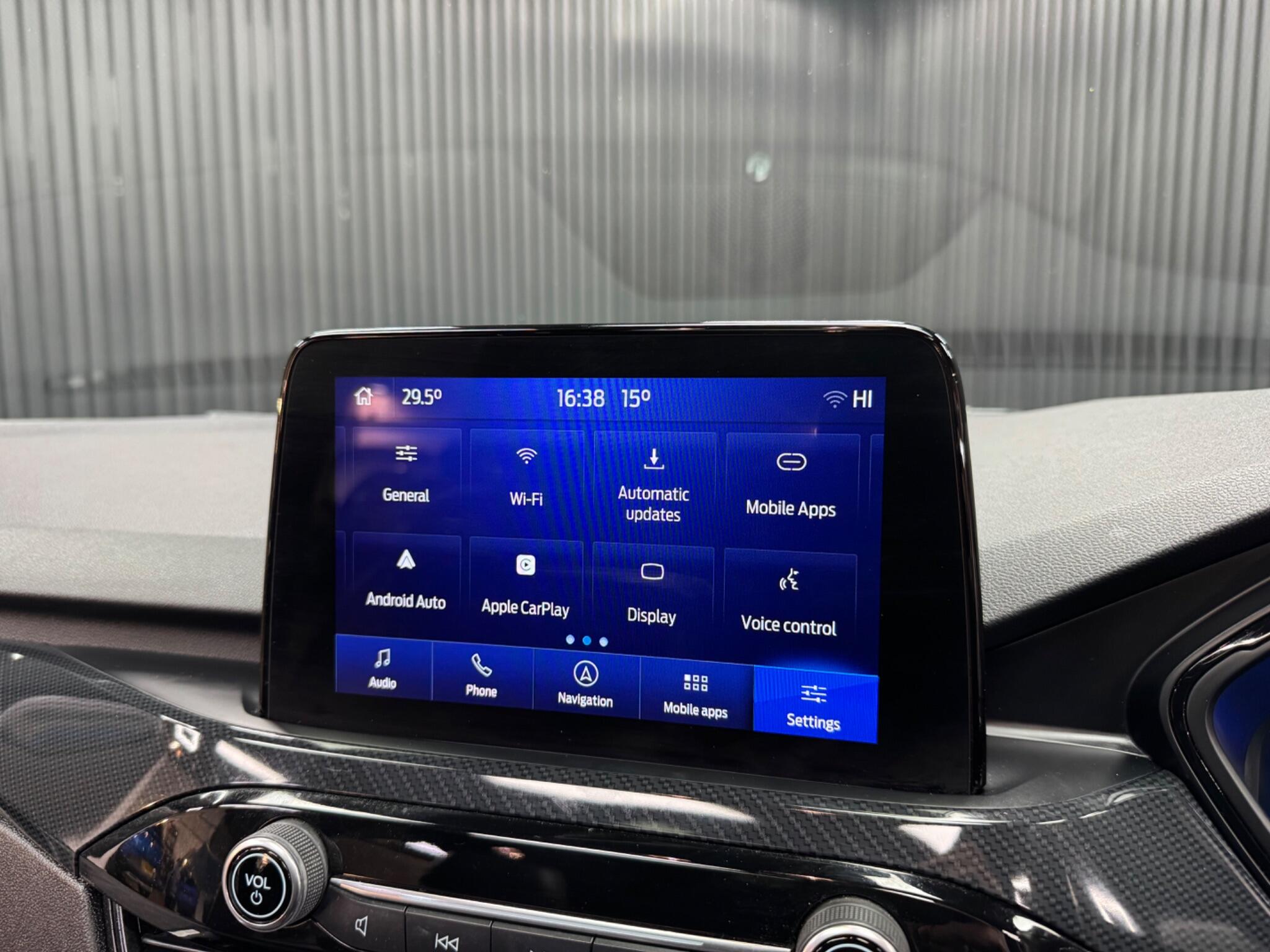 Ford Kuga view 39