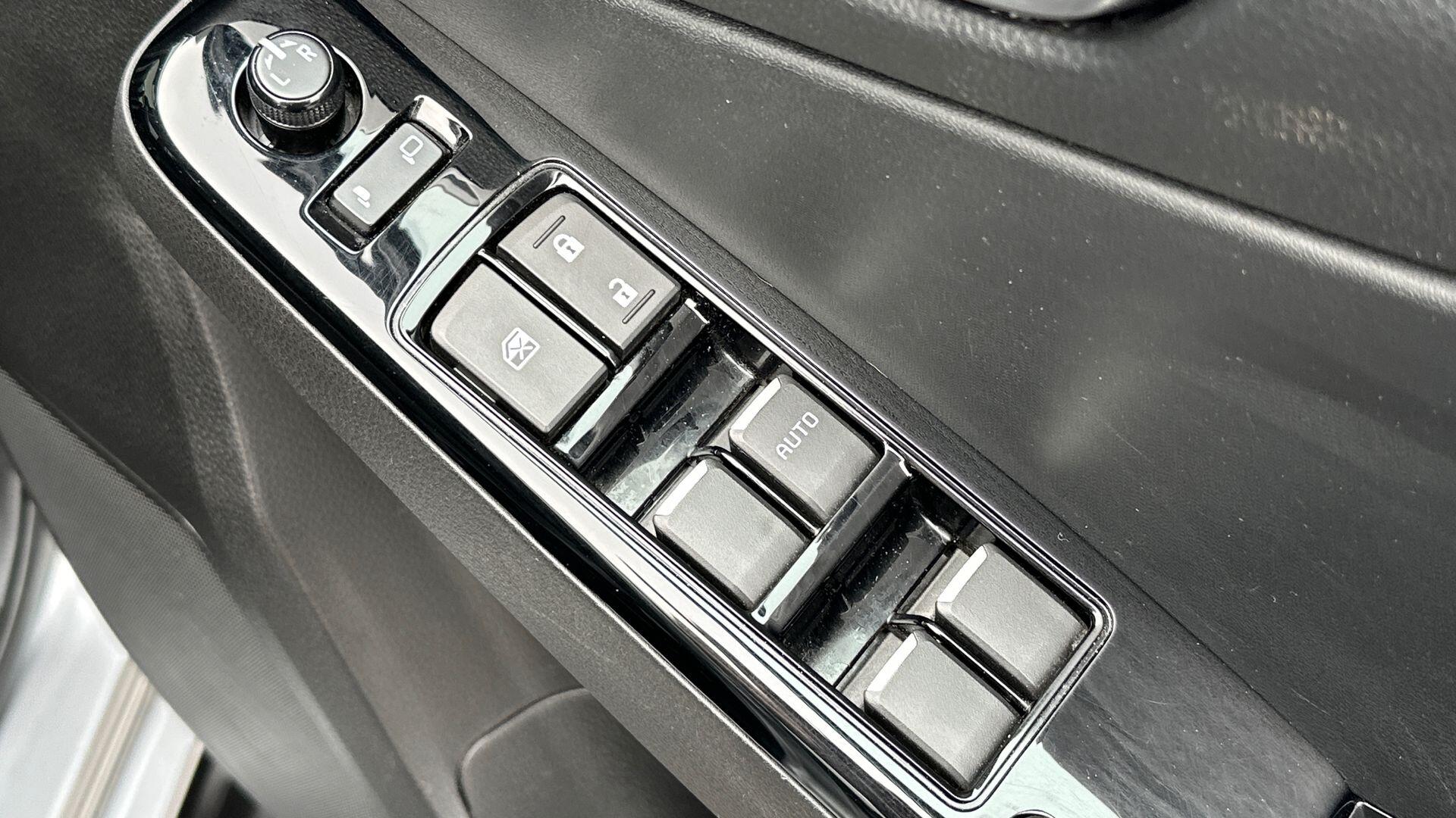Isuzu D-Max view 20