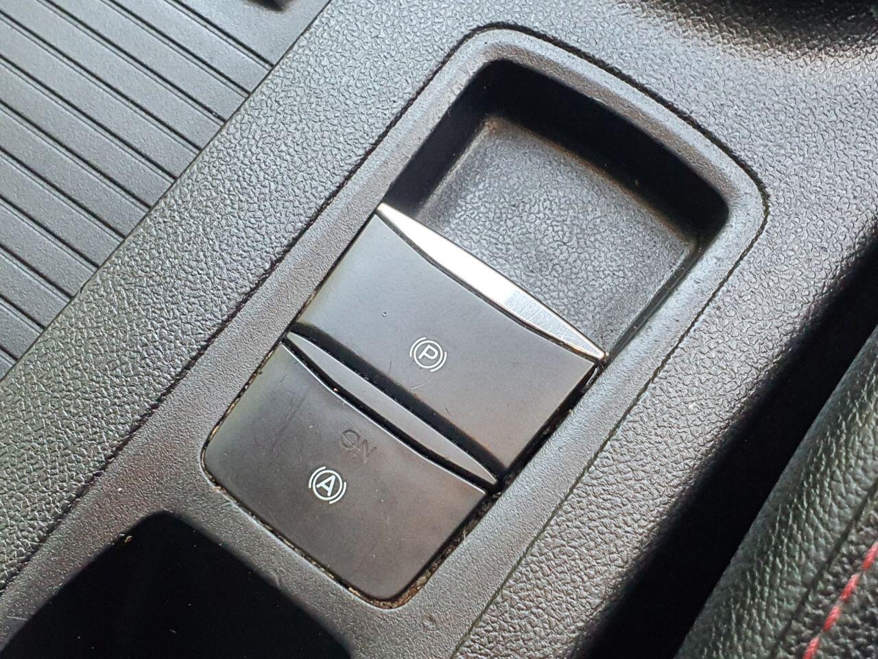 Ford Focus view 36