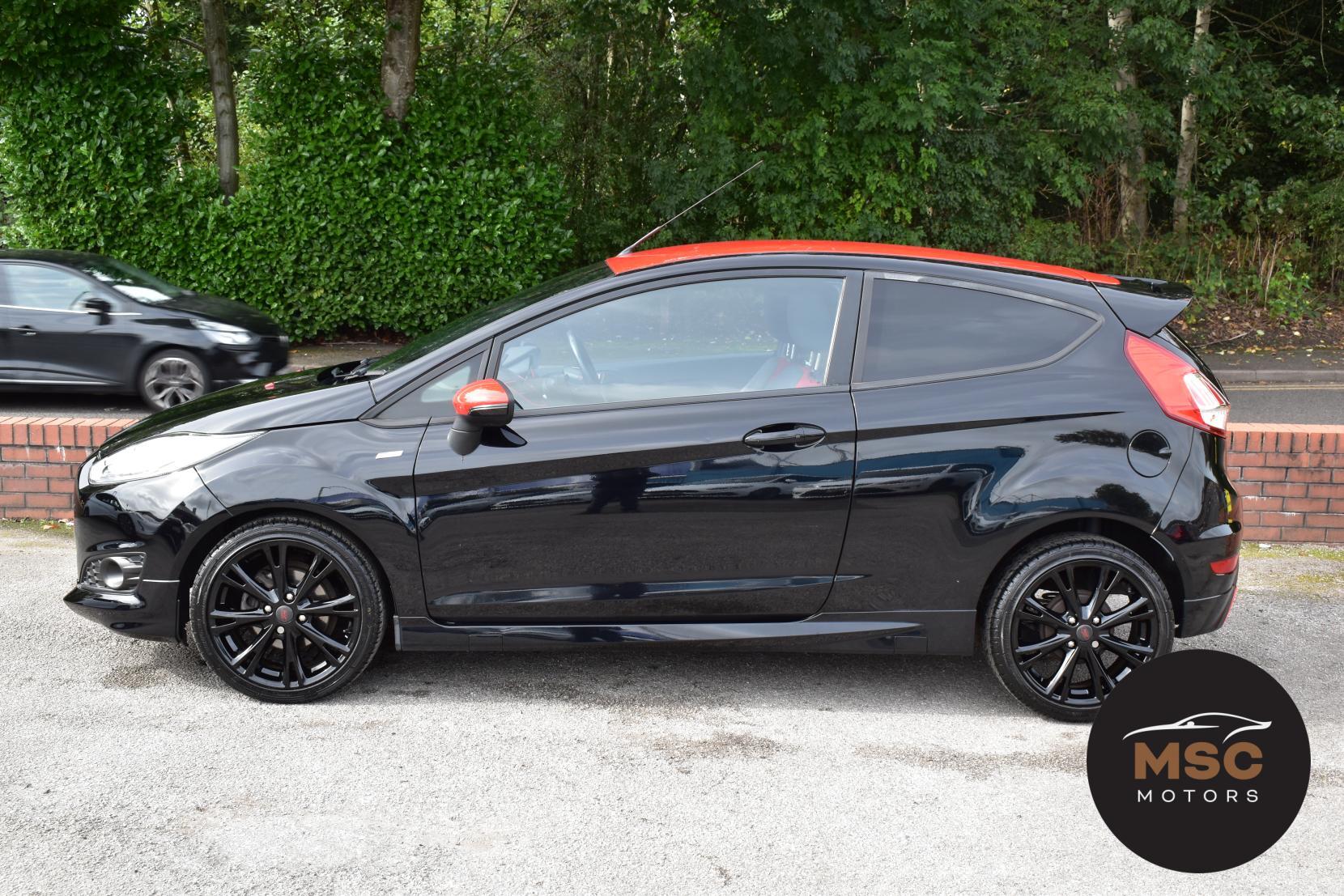 Ford Fiesta view 9