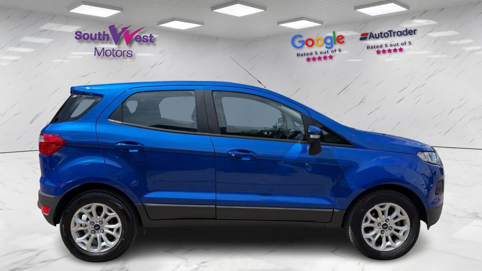 Ford Ecosport view 3