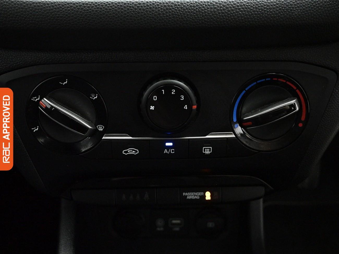 Hyundai I20 view 15