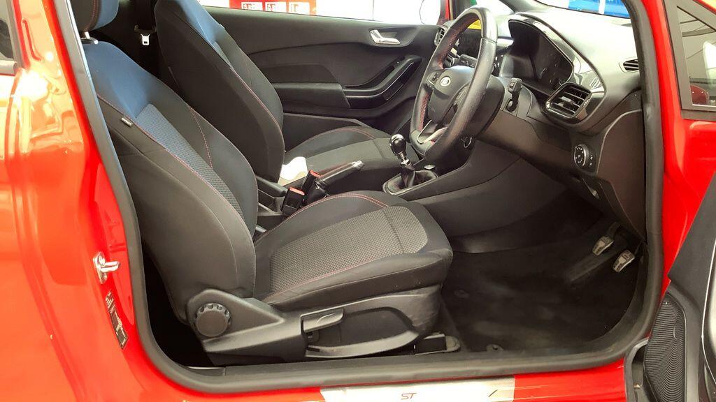 Ford Fiesta view 12