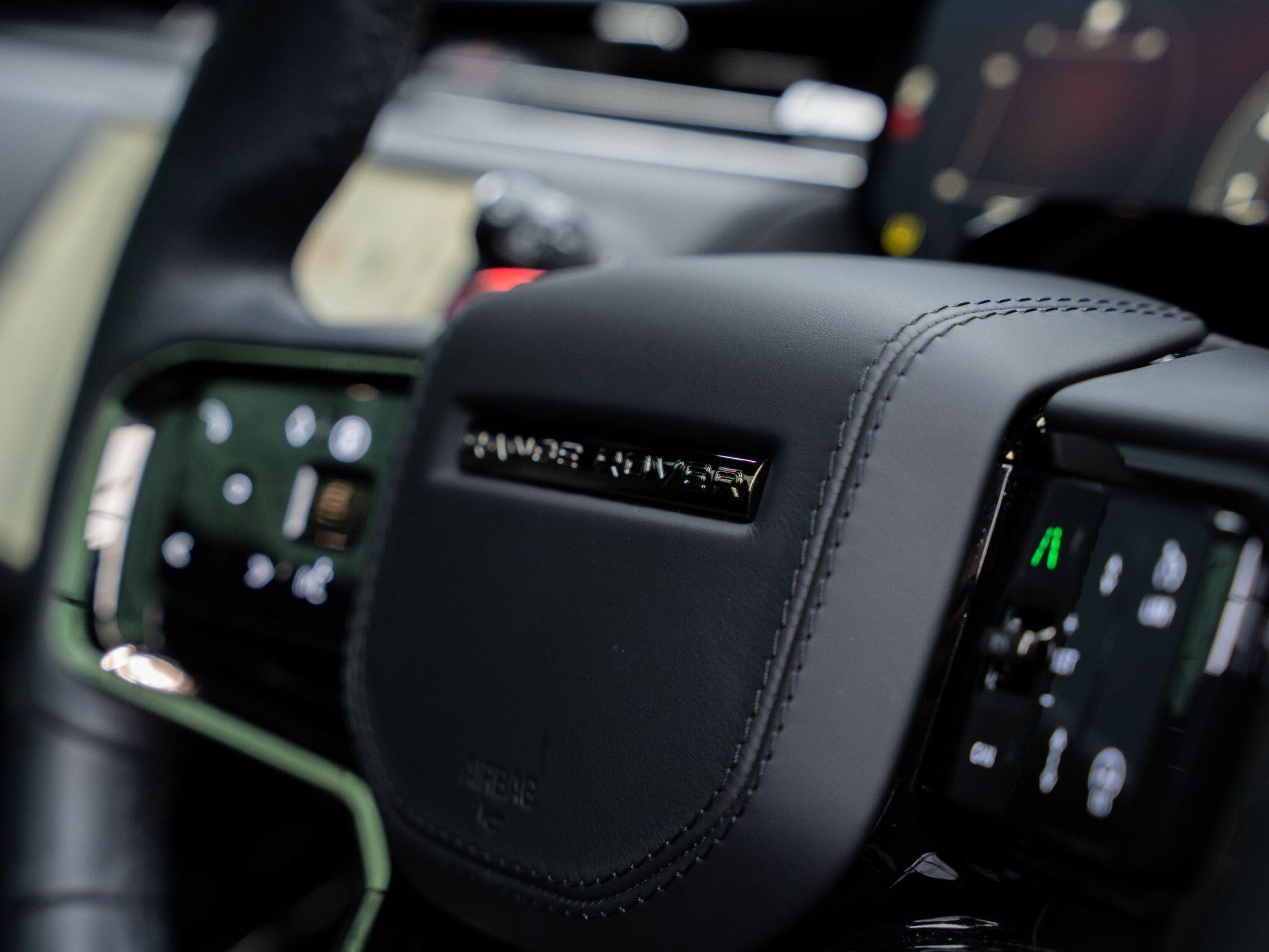 Land Rover Range Rover Sport view 17