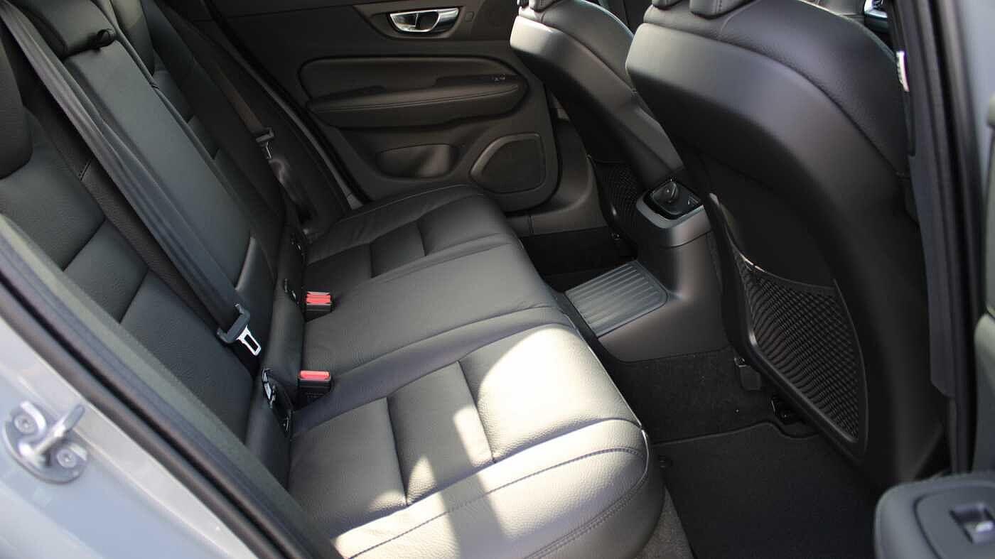 Volvo V60 view 6