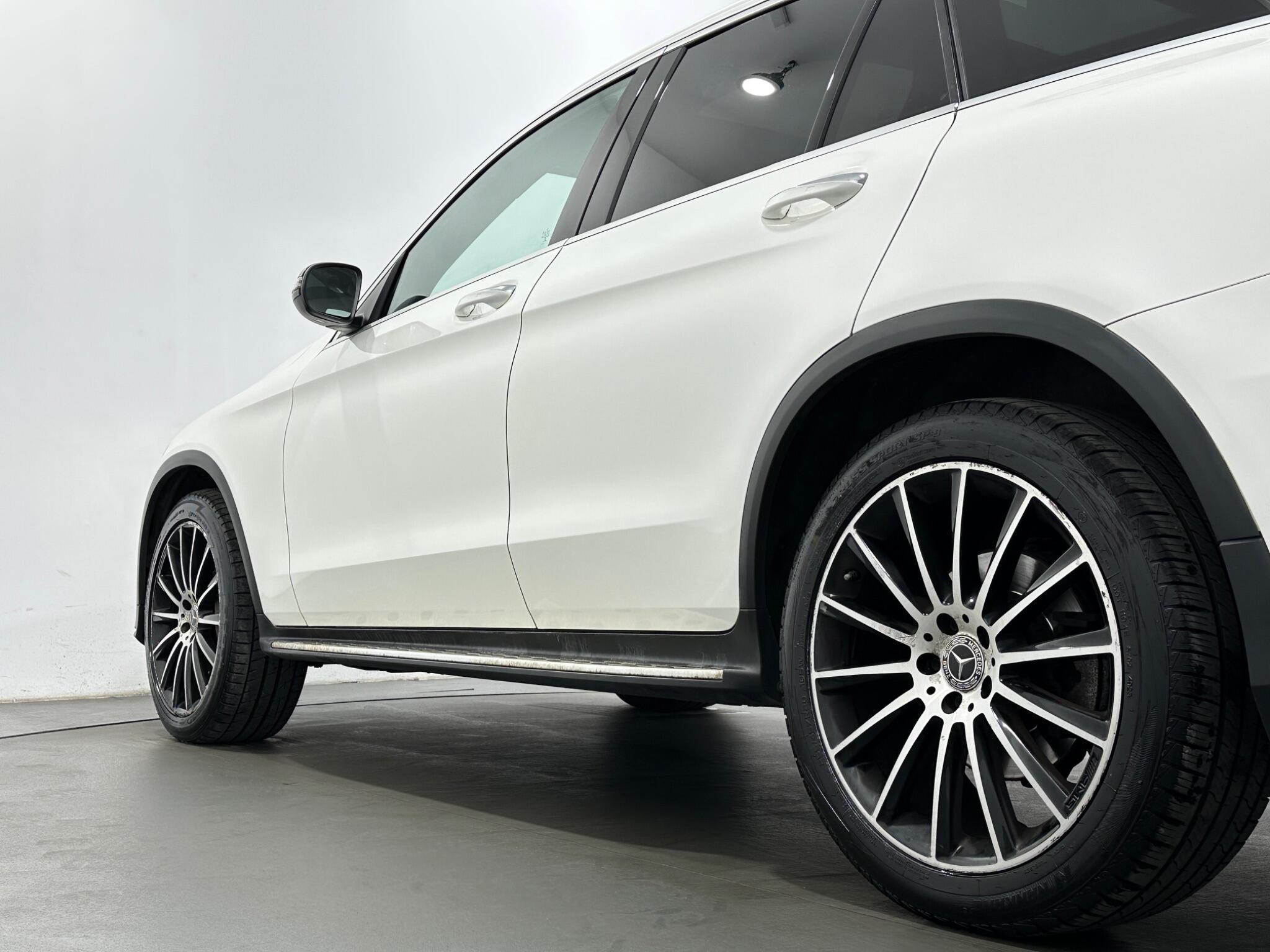 Mercedes-Benz GLC view 50