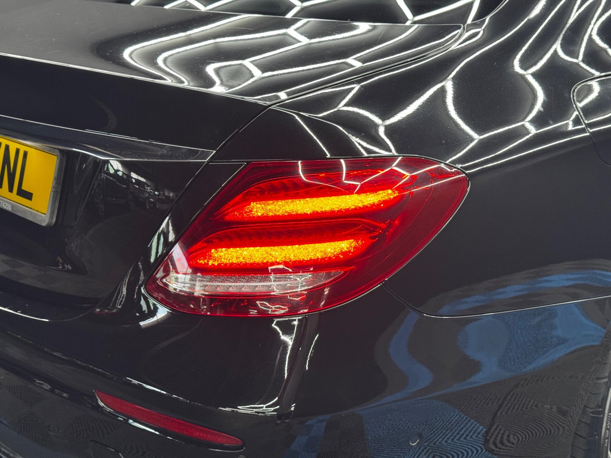 Mercedes-Benz E-Class view 48