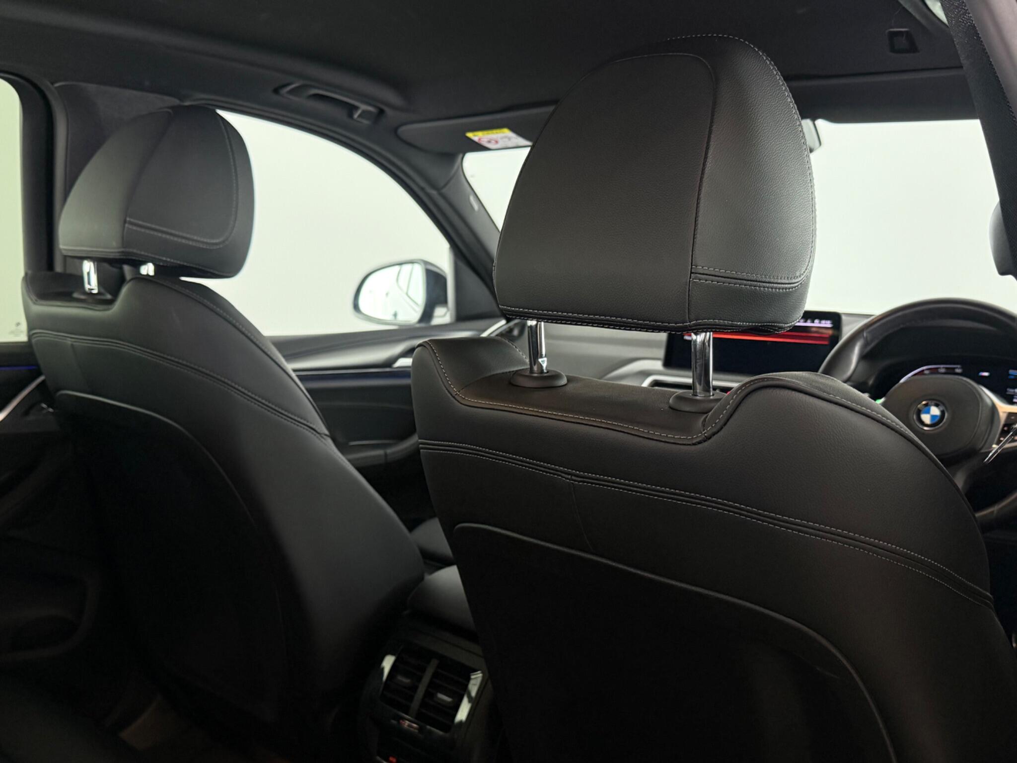 BMW X3 view 37