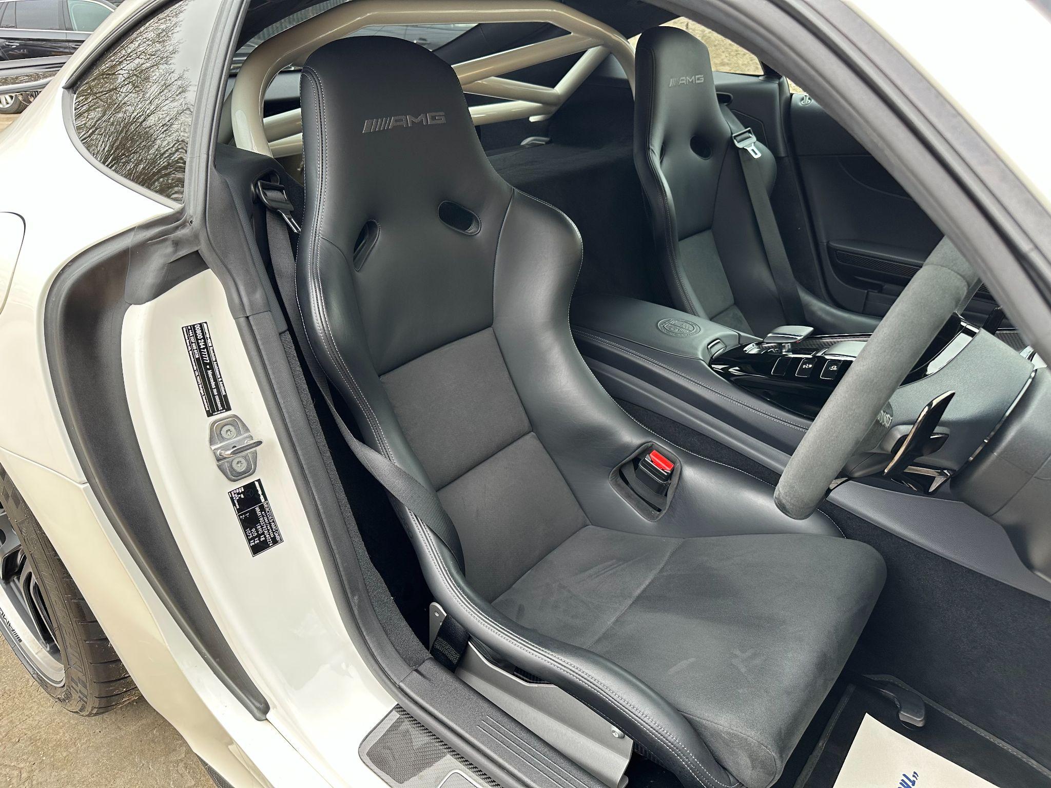 2020 Mercedes-Benz AMG GT 4.0 V8 BiTurbo R PRO SpdS DCT Euro 6 (s/s) 2dr • 8,100 miles image 33