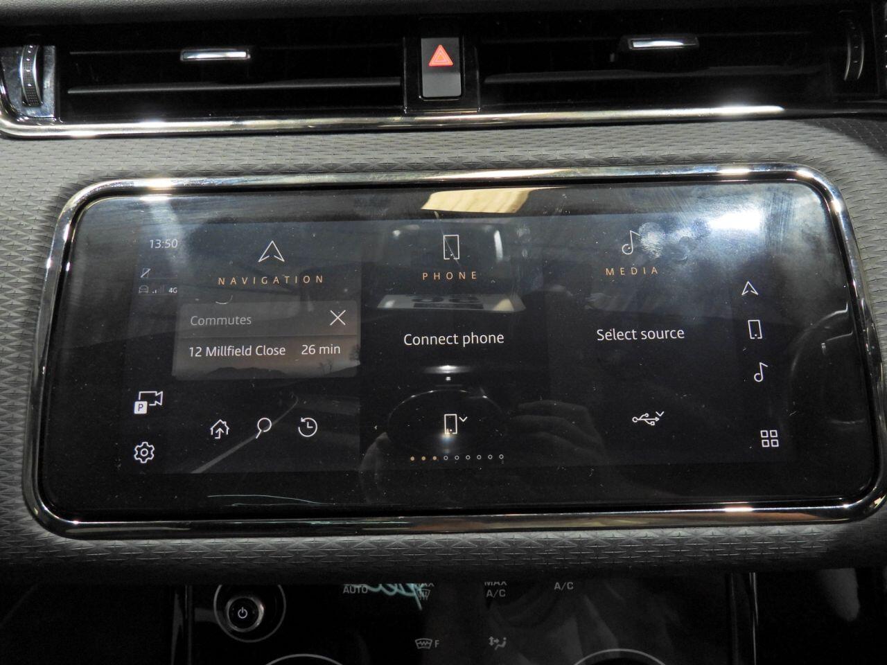 Land Rover Range Rover Evoque view 26