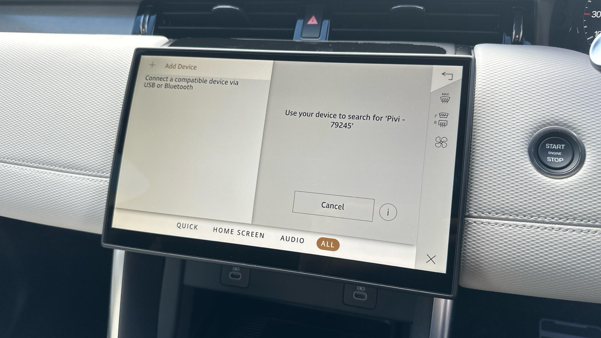Land Rover Discovery Sport view 56