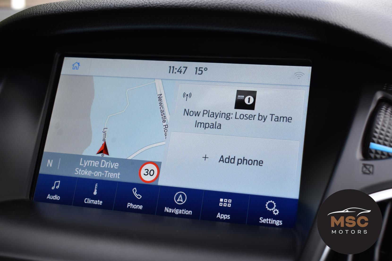 Ford Focus view 43
