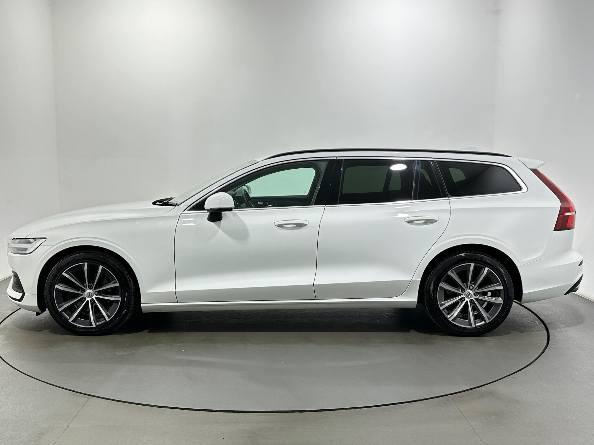 Volvo V60 view 5