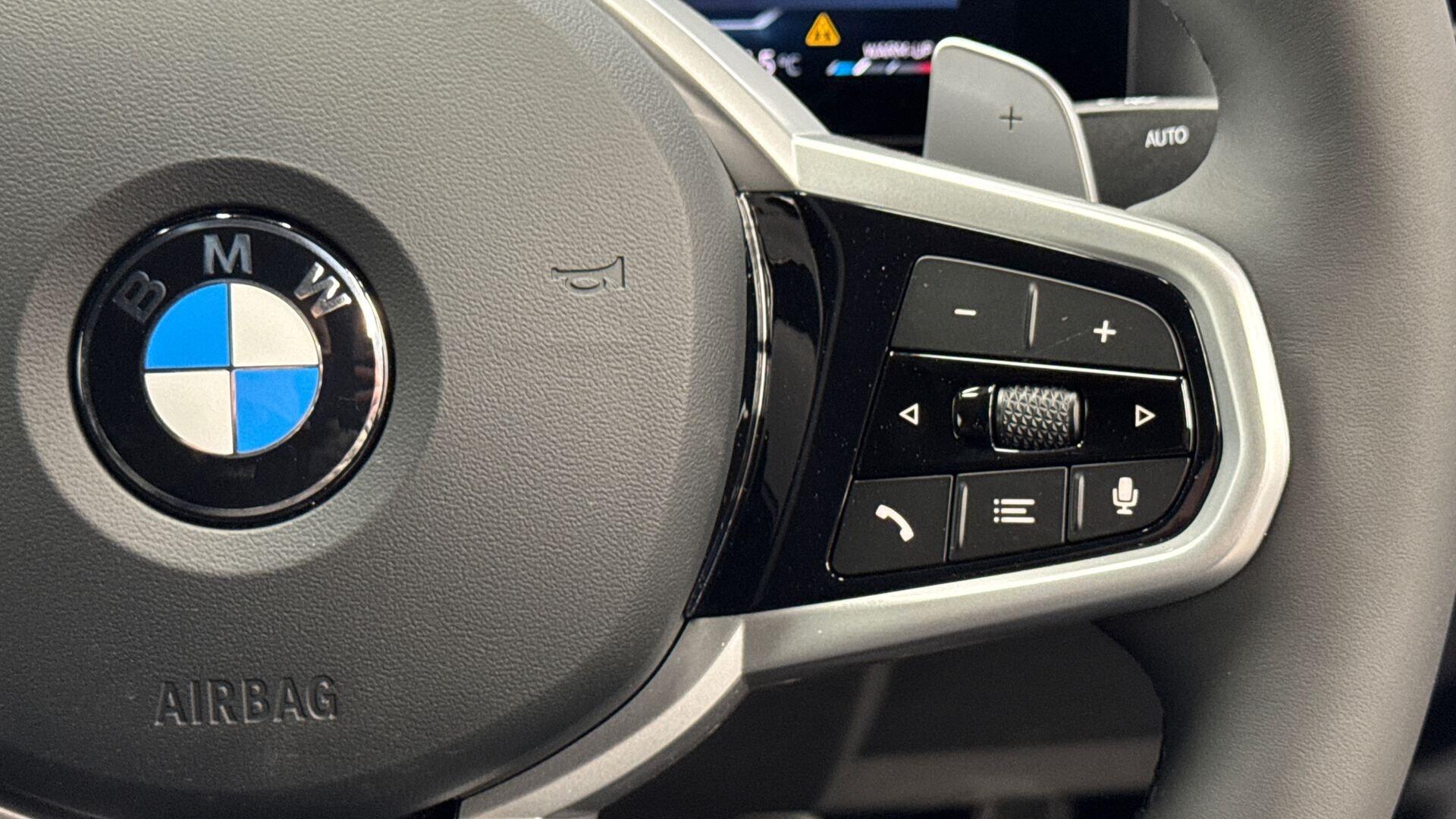 BMW 2 Series view 18