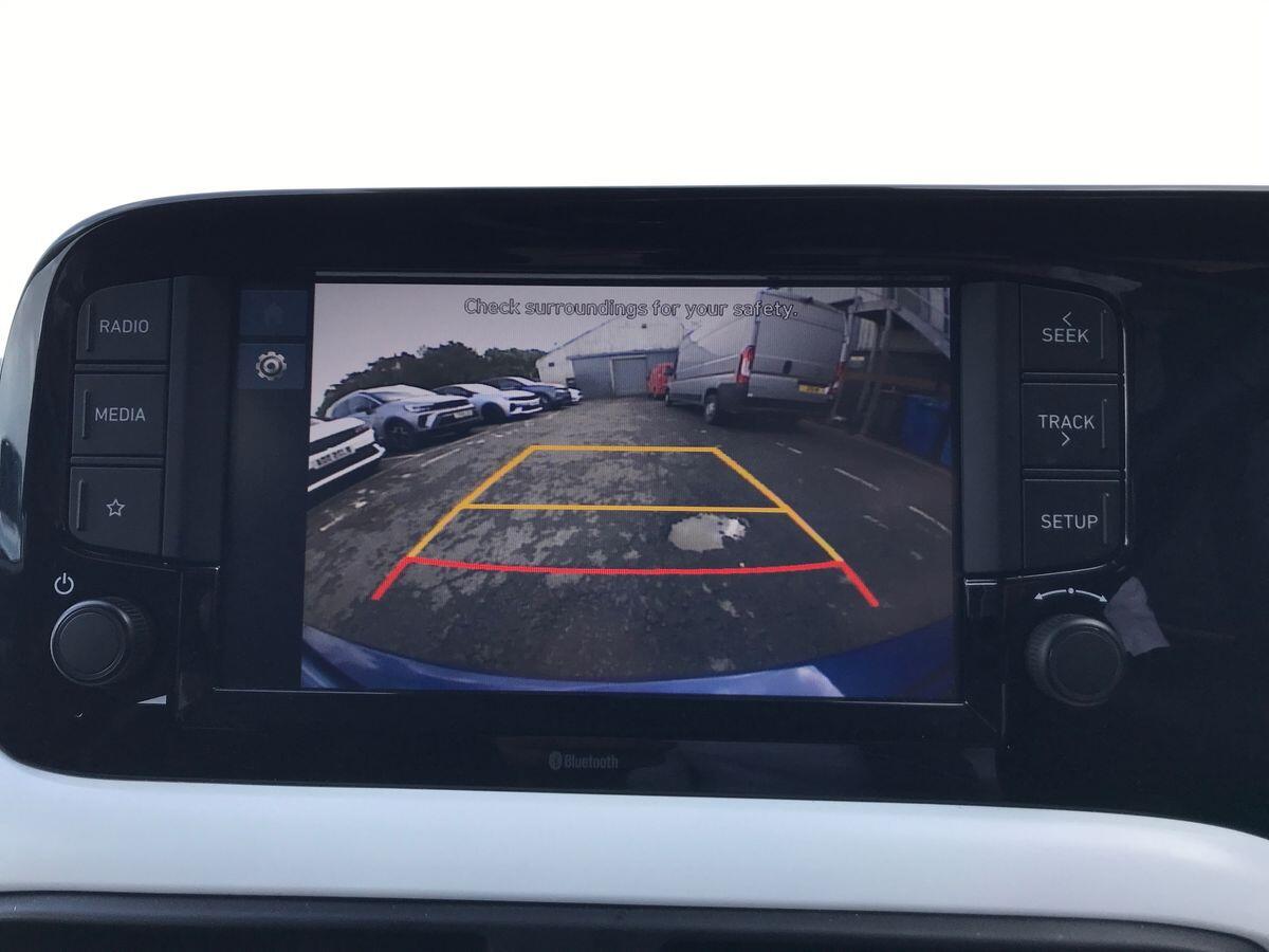 Hyundai I10 view 17