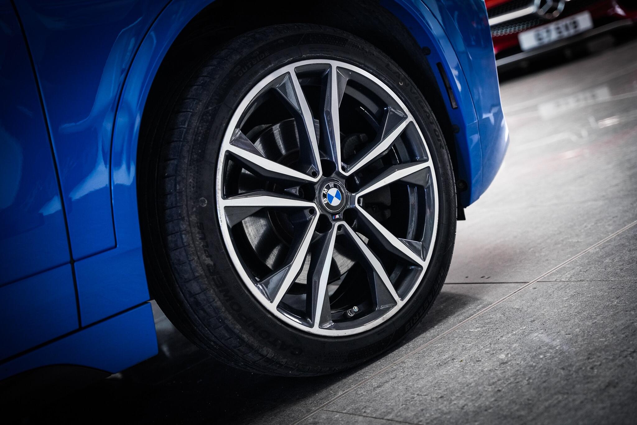 BMW X2 view 26