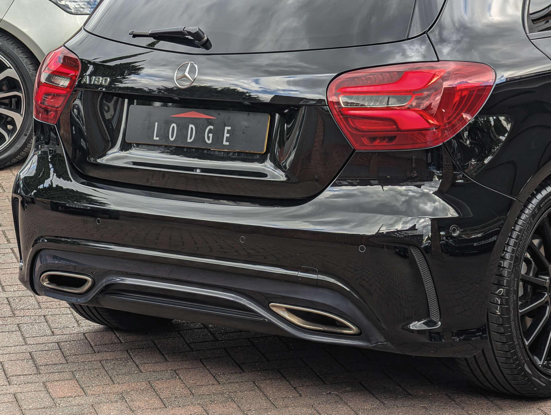 Mercedes-Benz A-Class view 18