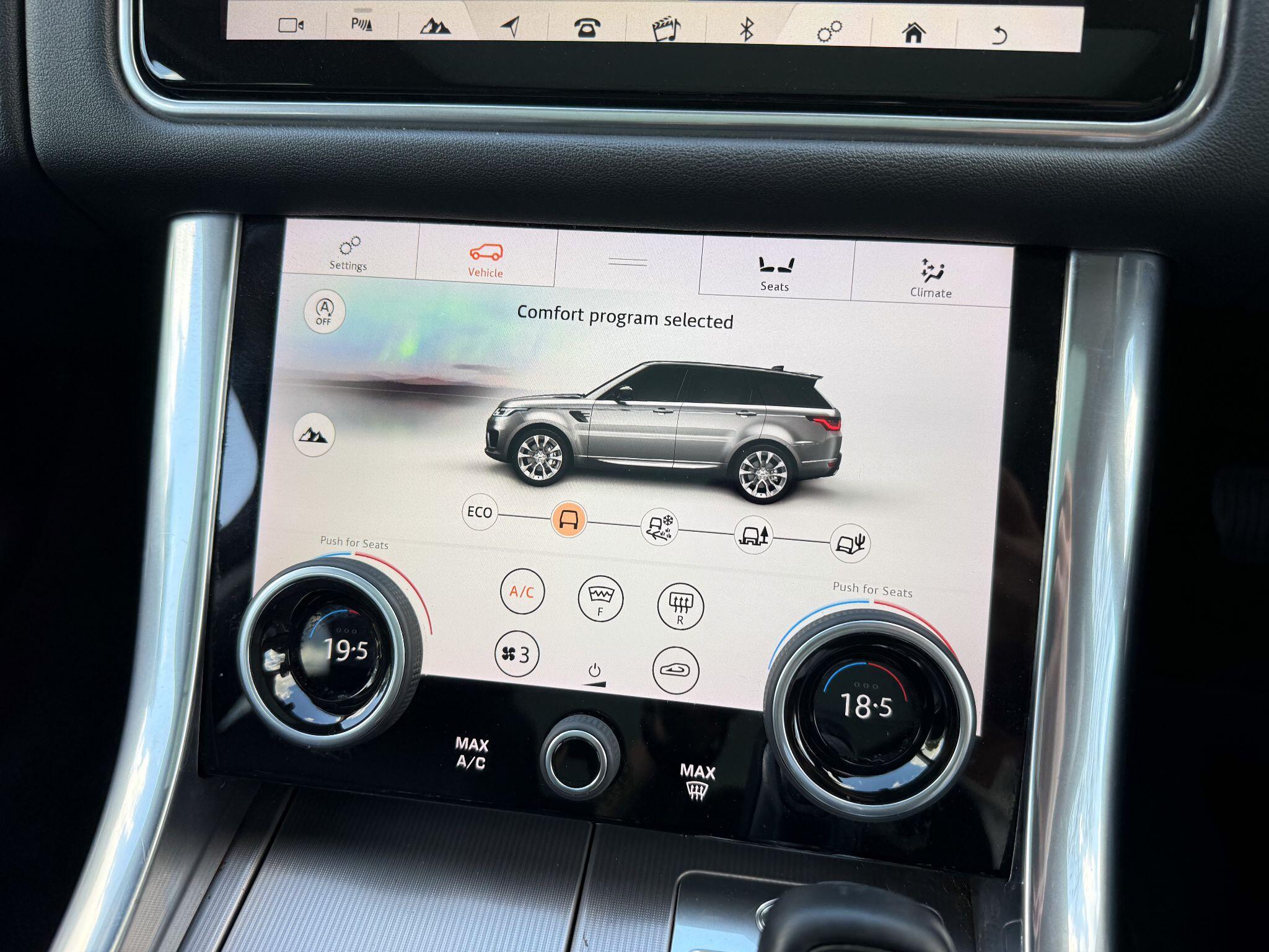 Land Rover Range Rover Sport view 27