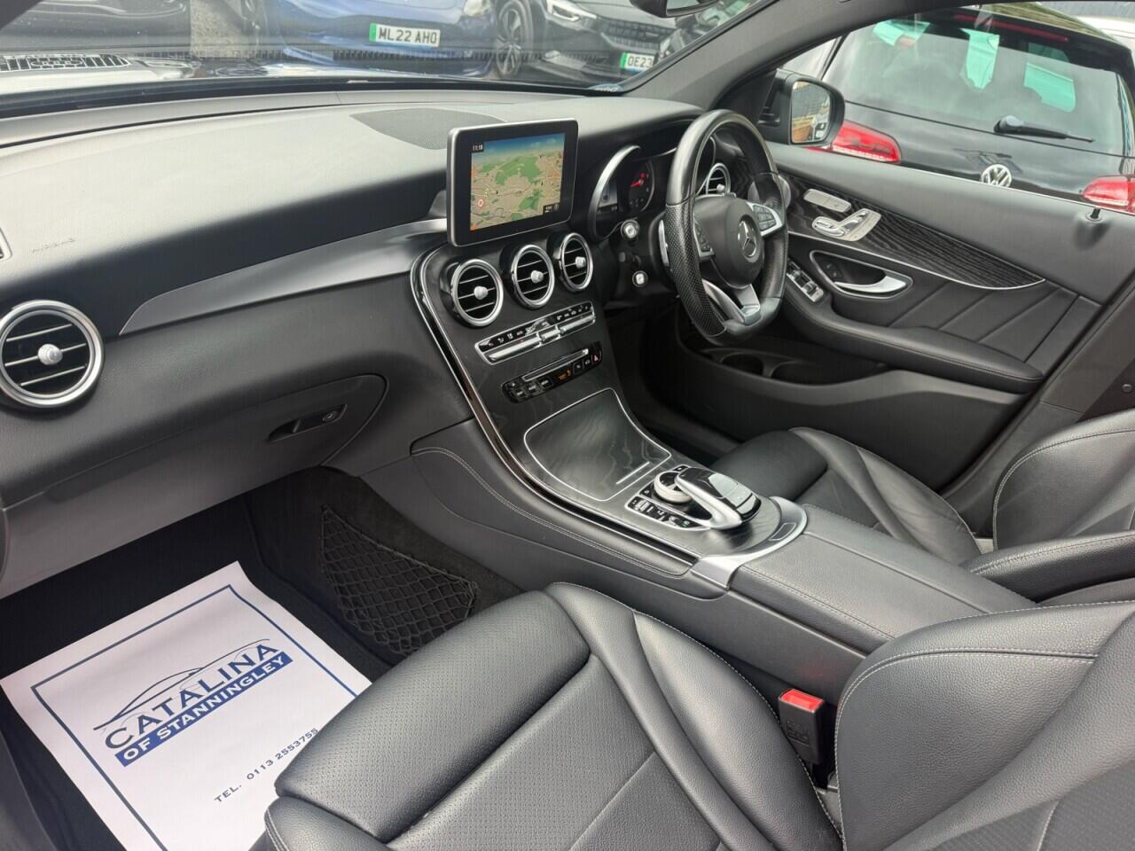 Mercedes-Benz GLC view 14