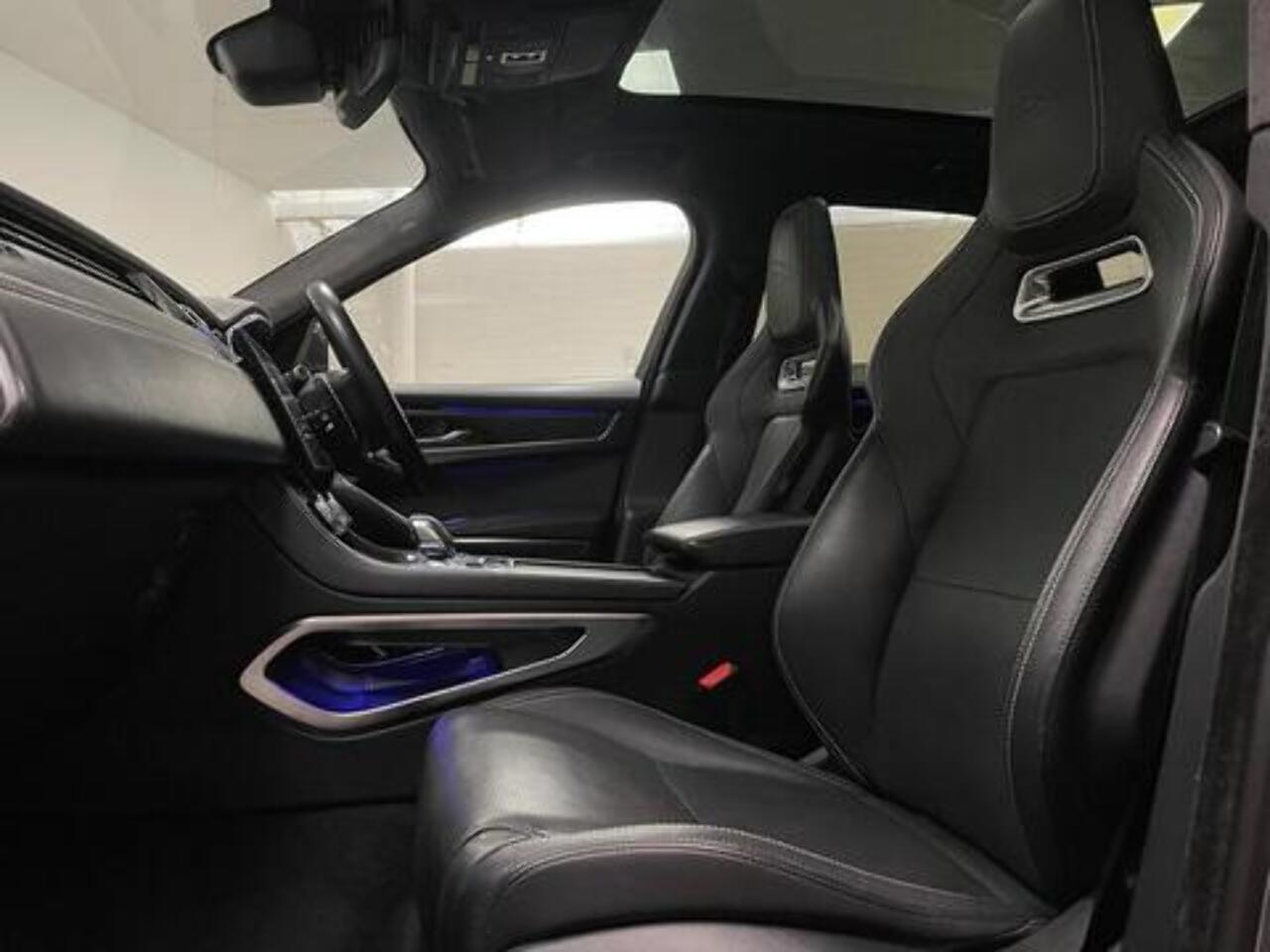 Jaguar F-Pace view 19