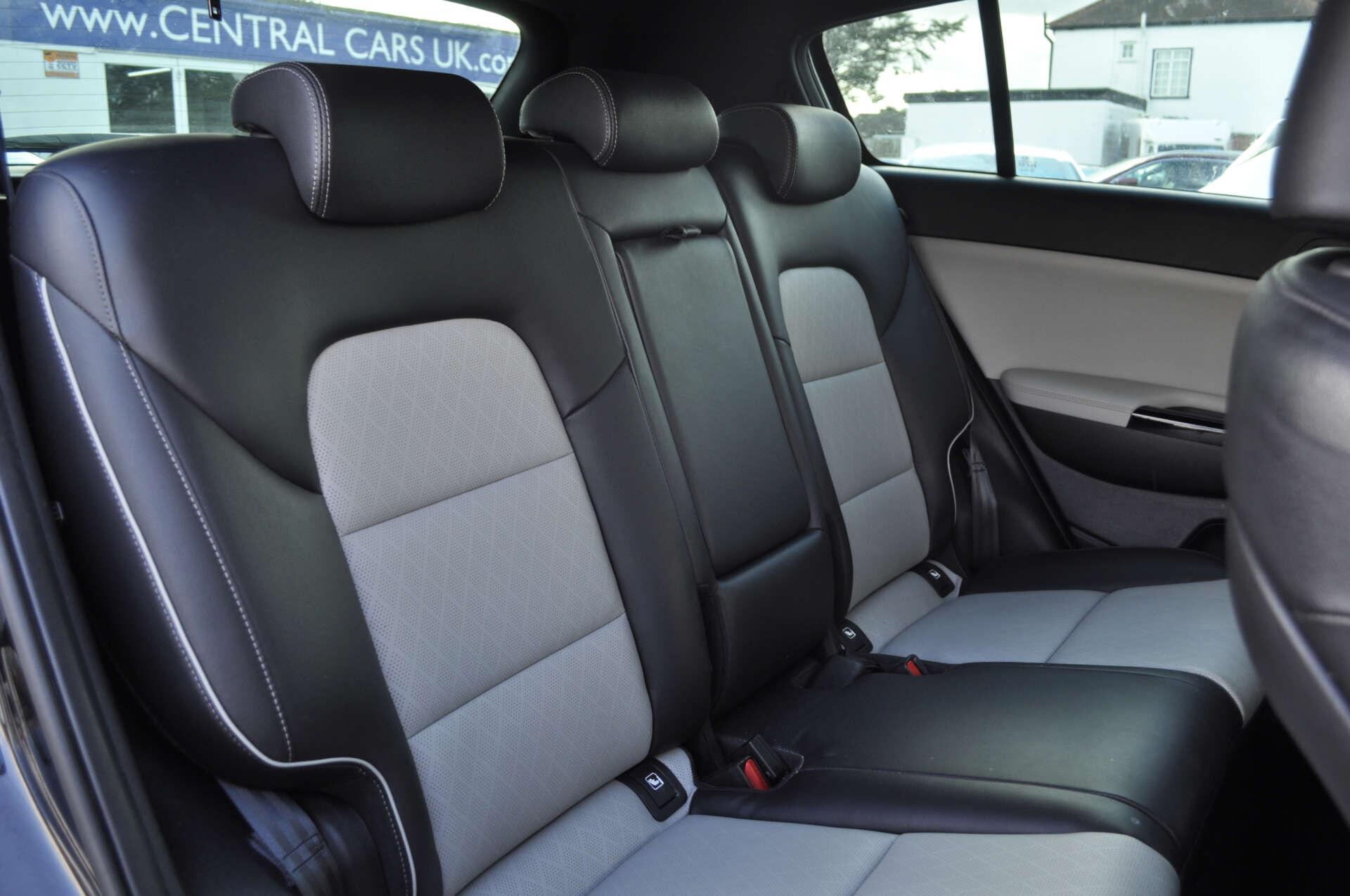 Kia Sportage view 11