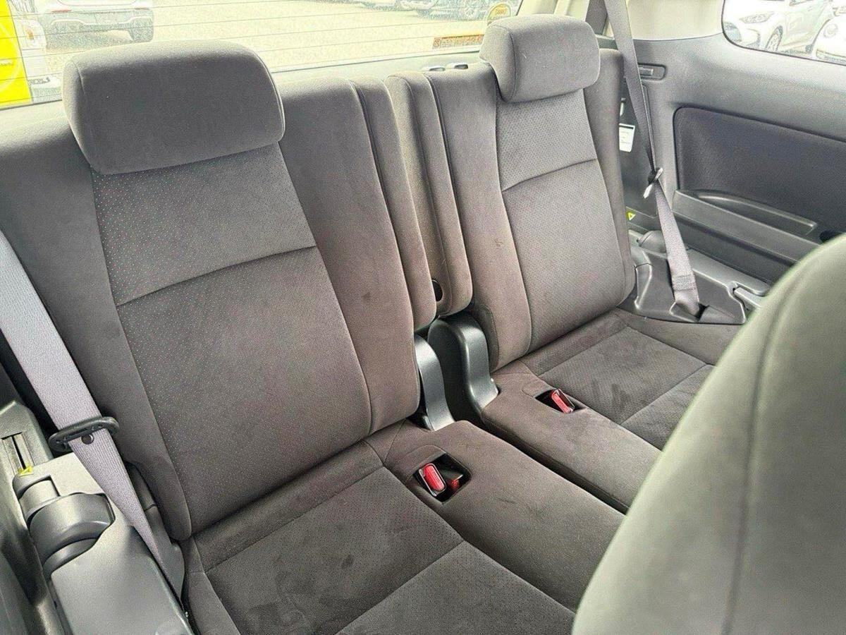 Toyota Vellfire view 18